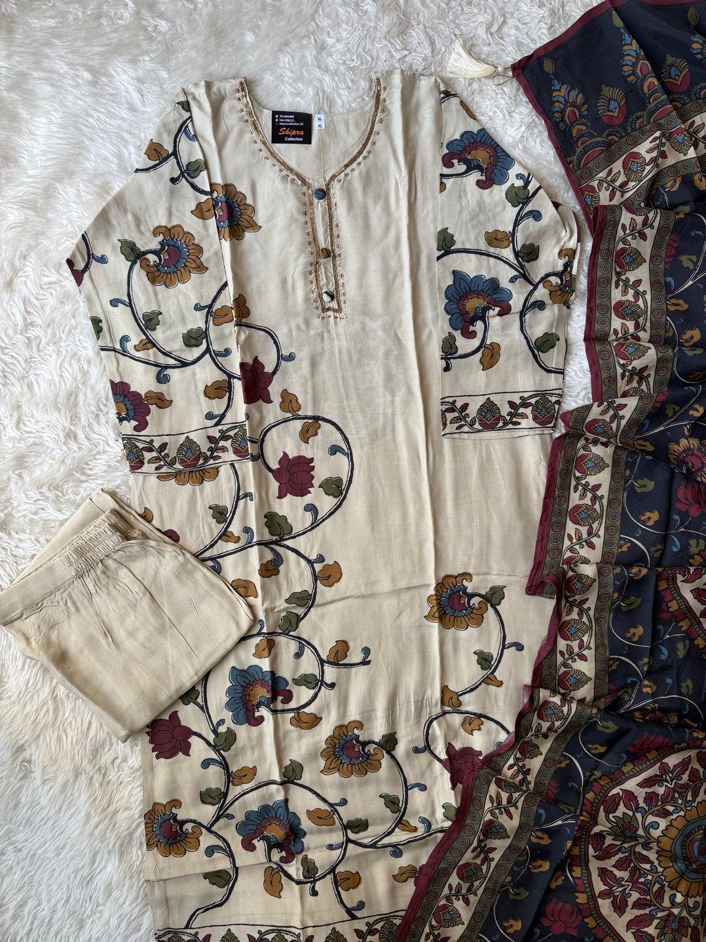 Premium Muslin Silk Kurti Pant Dupatta Set