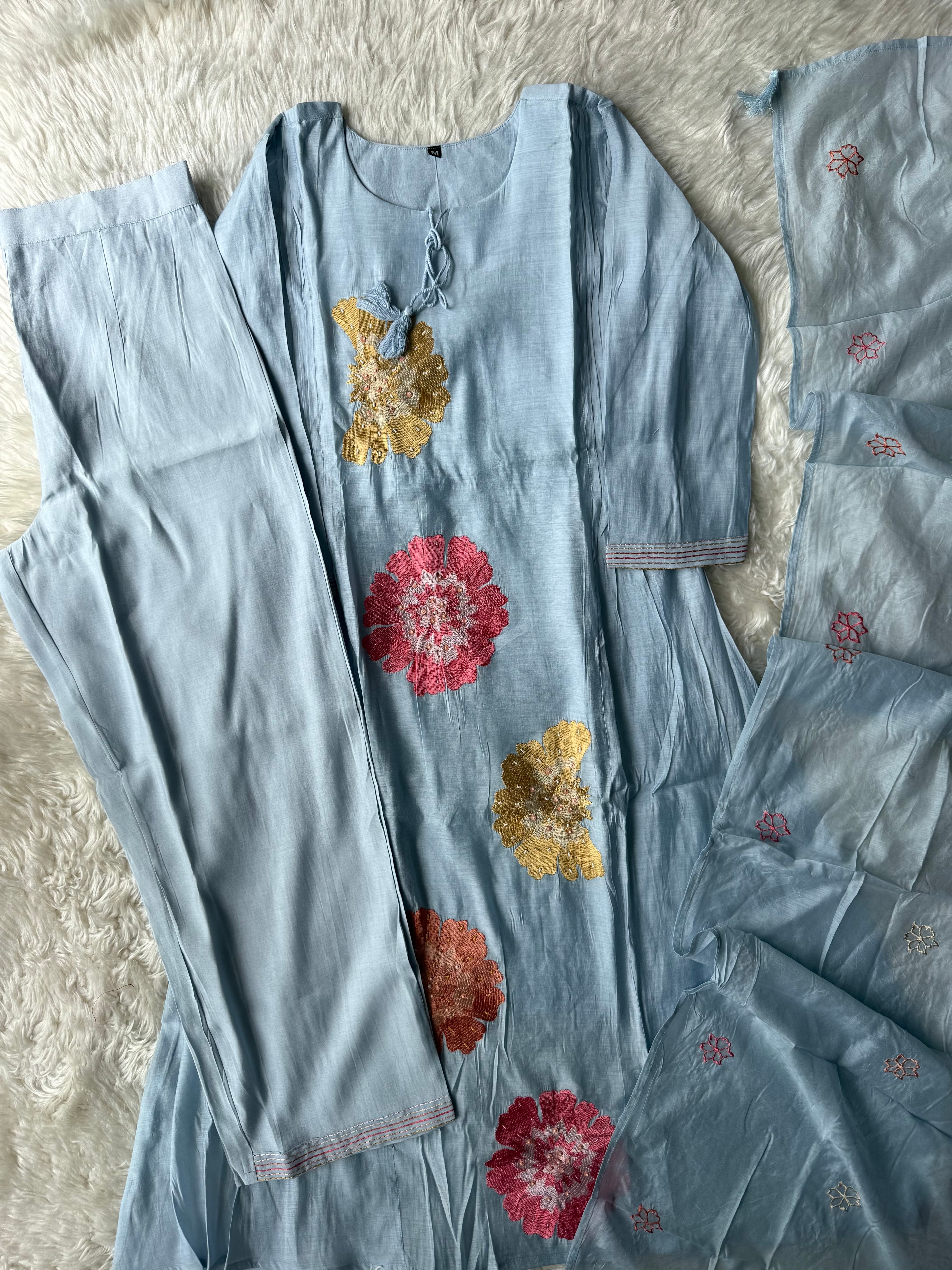Mul Chanderi Kurti Pant Dupatta Set
