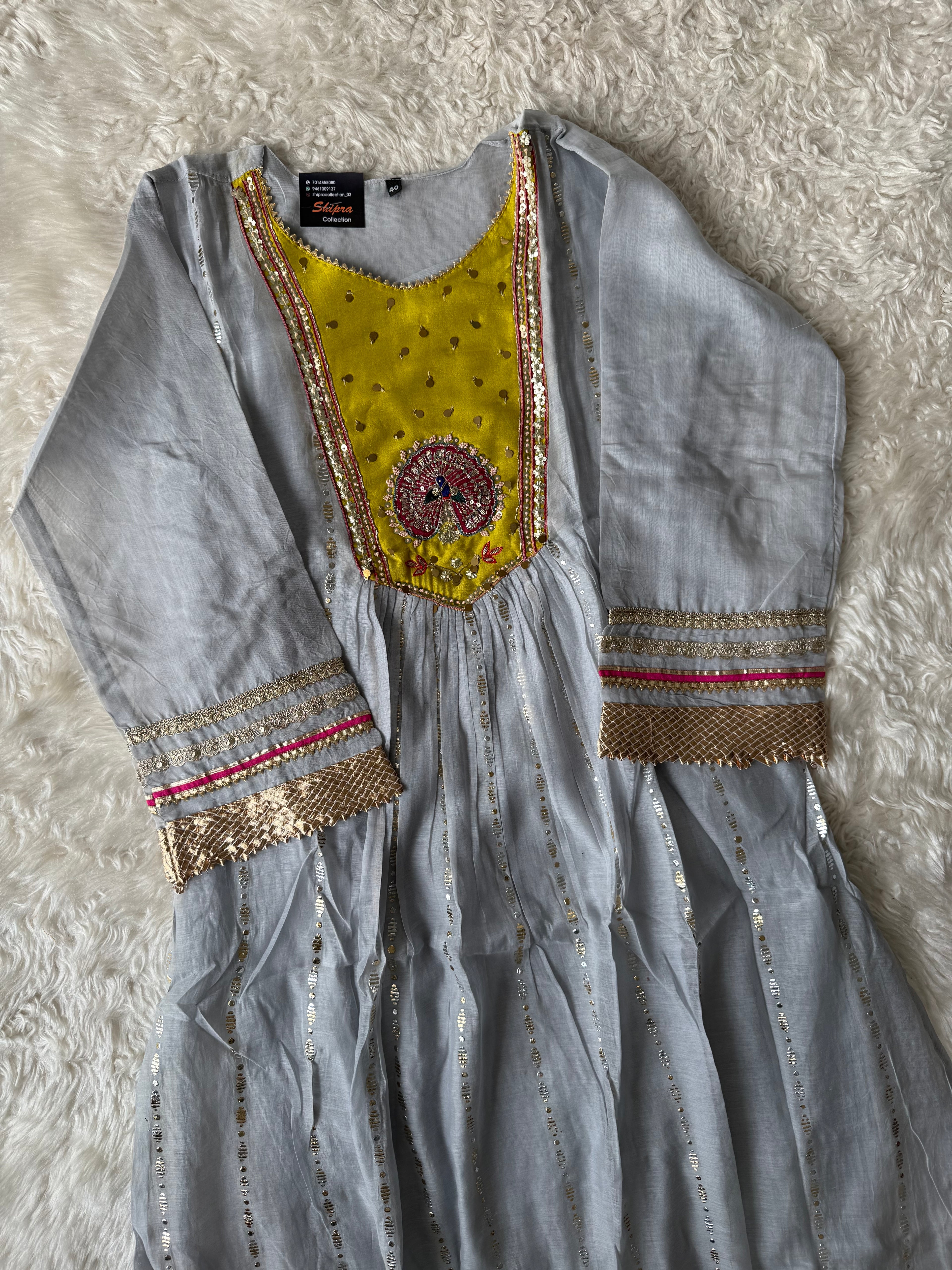 Mul Chanderi Kurti Pant Dupatta Set
