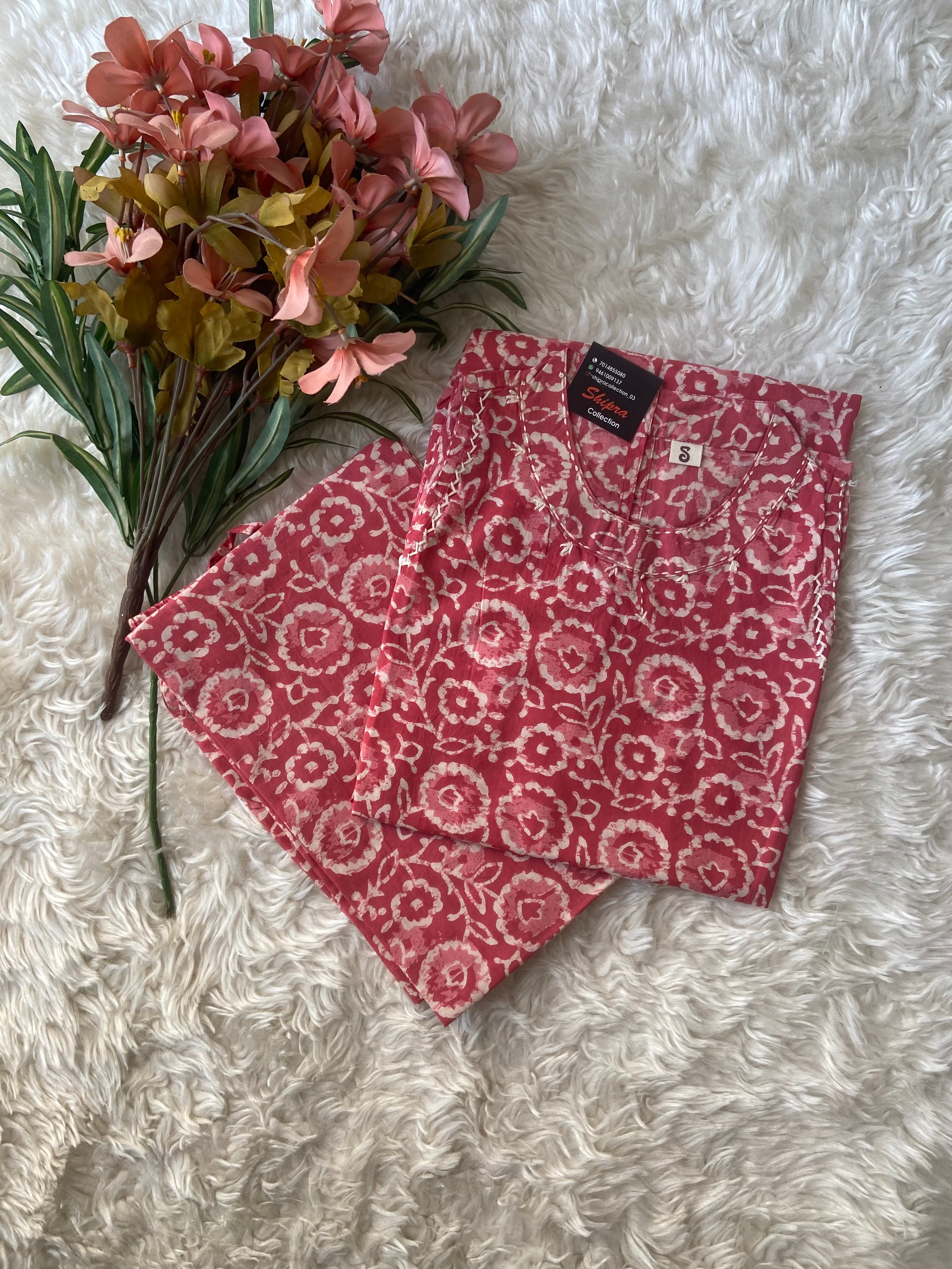 Pure Cotton Sleeveless Kurti Pant Set