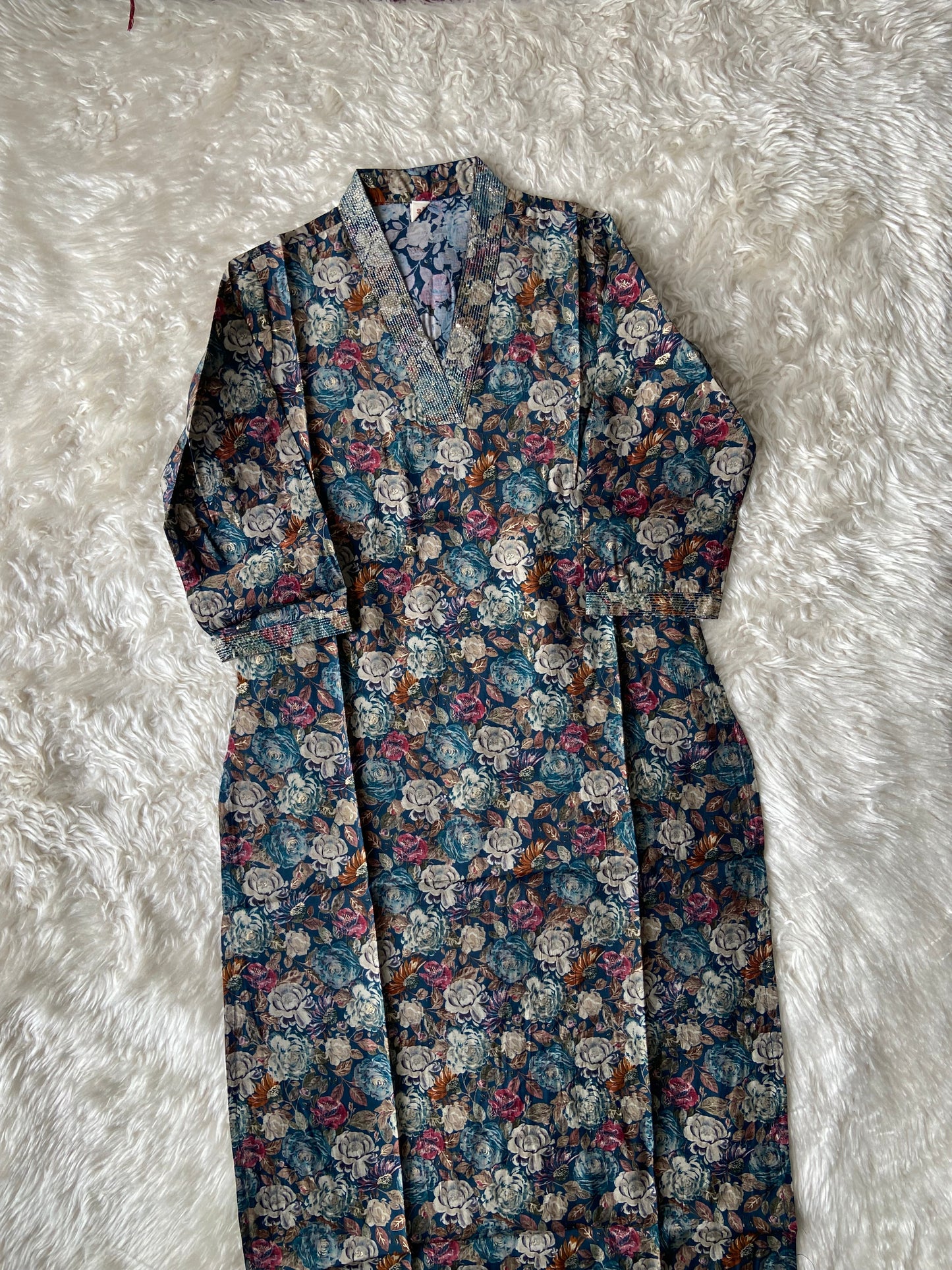 Pure Muslin Silk V-Neck kurti