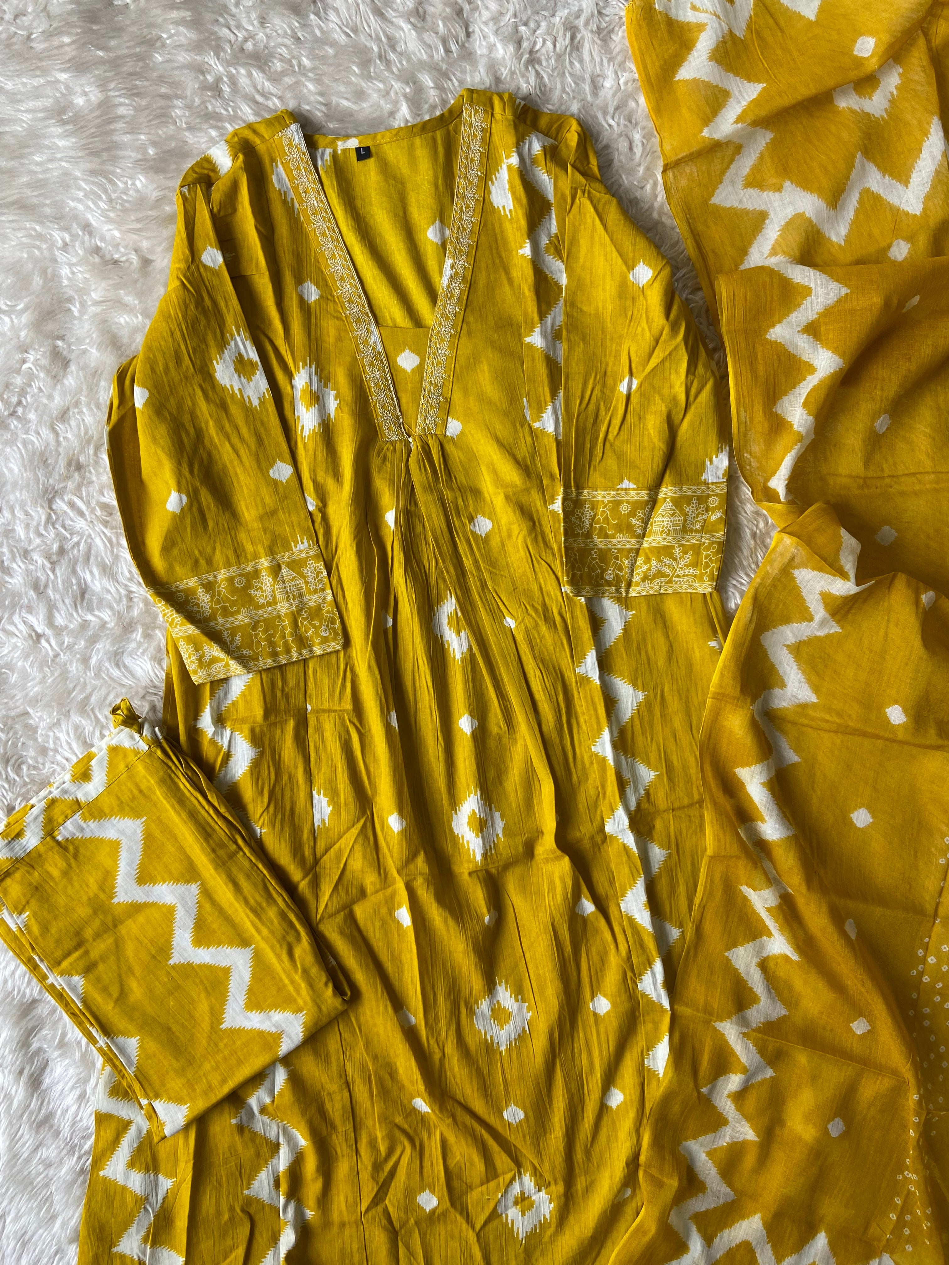 Budget Friendly FLARE Kurti Pant Dupatta Set