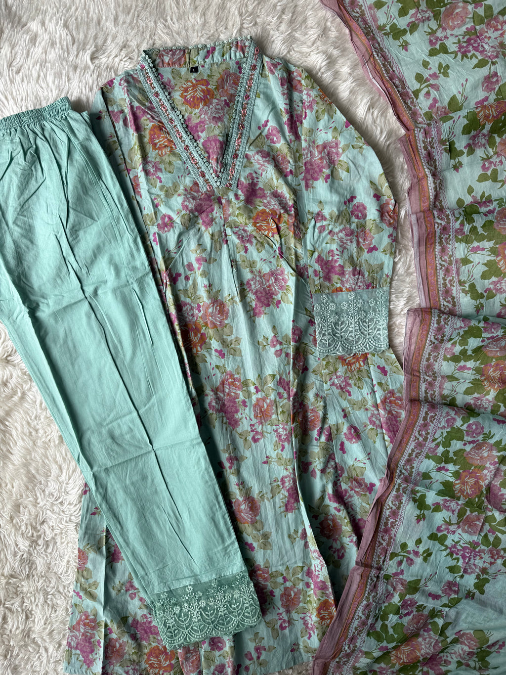 “Best Seller” Budget Friendly Kurti Pant Dupatta Set