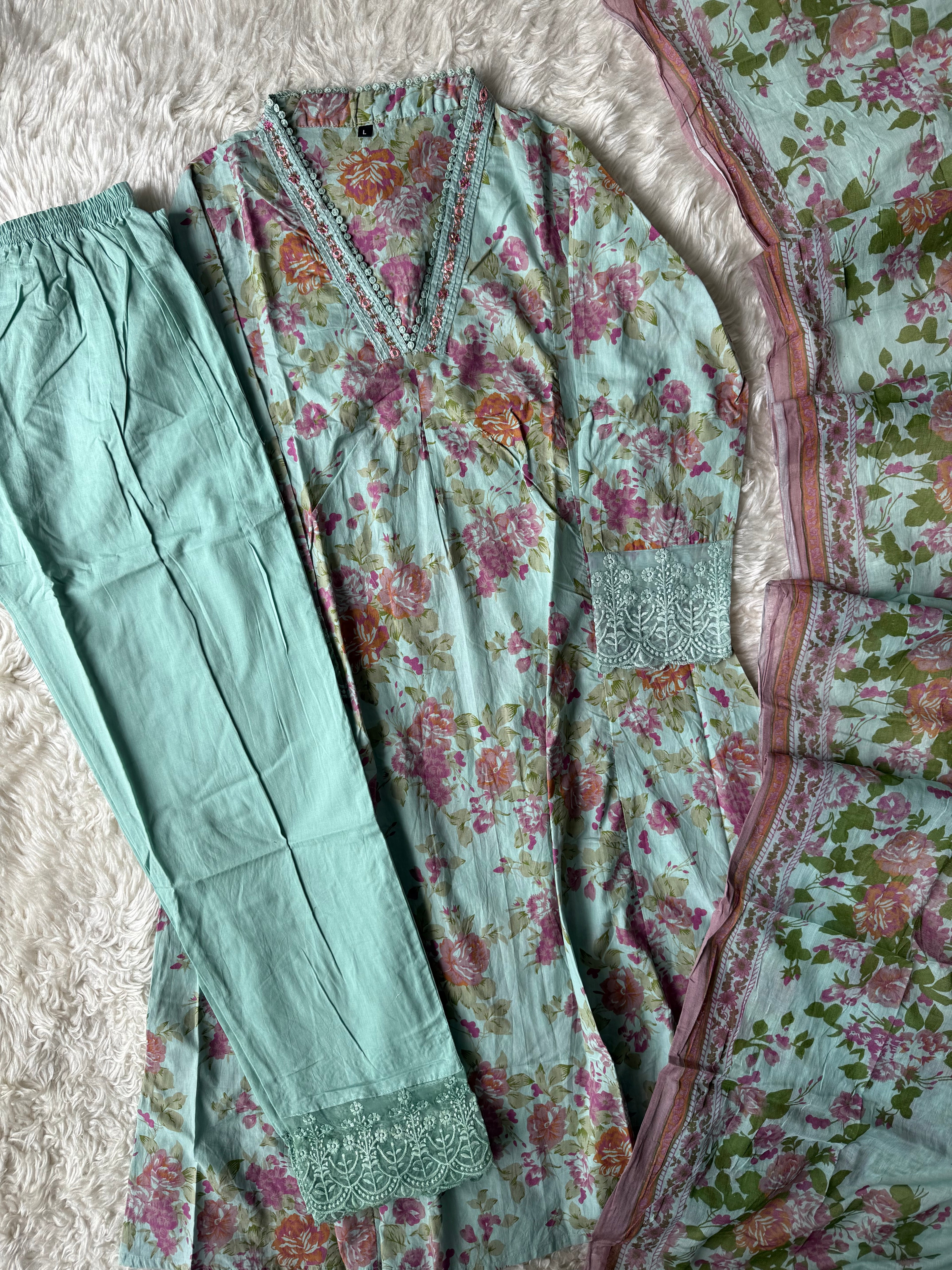 “Best Seller” Budget Friendly Kurti Pant Dupatta Set