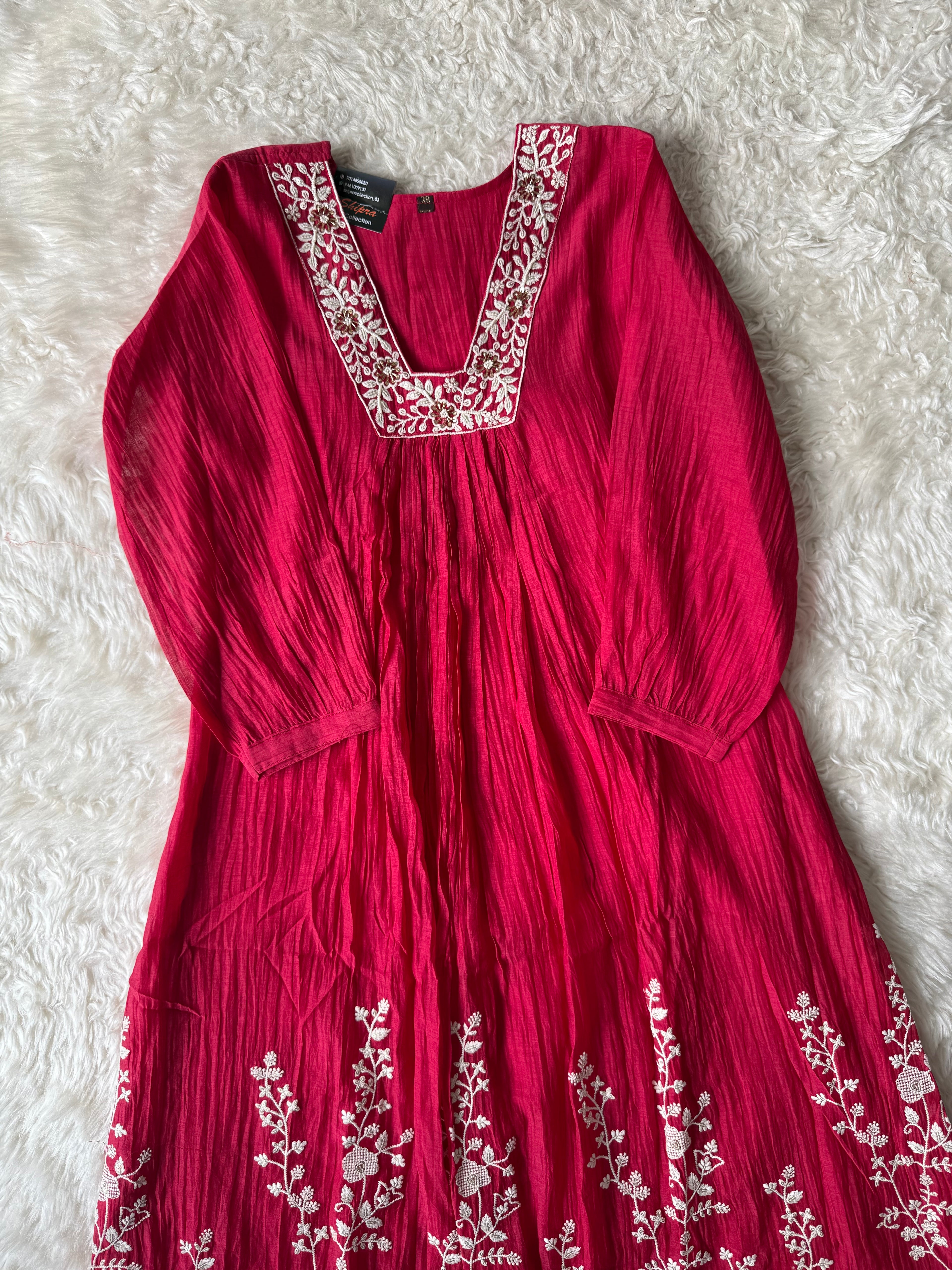 Mul Chanderi Kurti Pant Dupatta Set