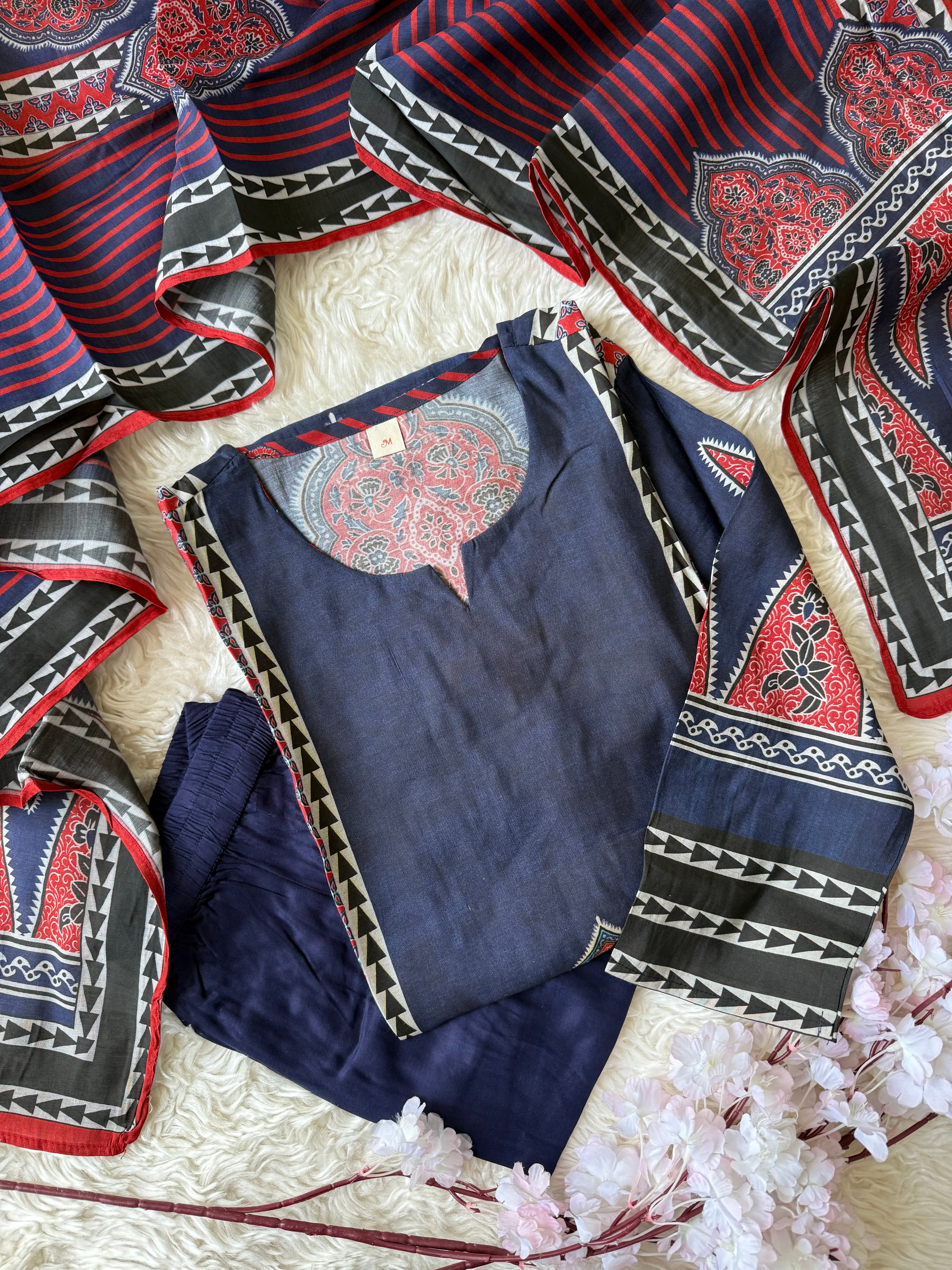 Pure Muslin Silk Kurti Pant Dupatta Set