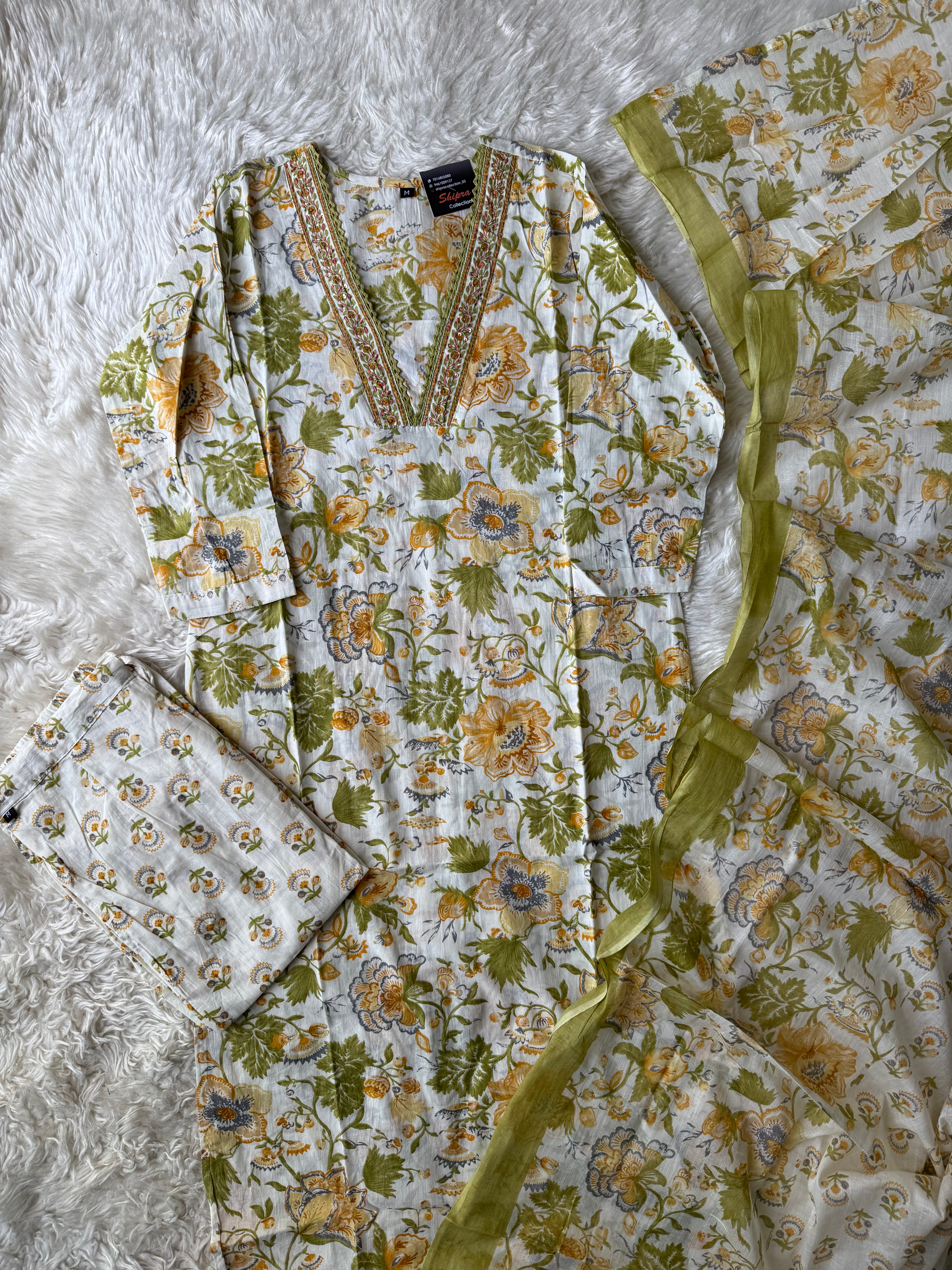 Soothing Print Kurti Pant Dupatta Set