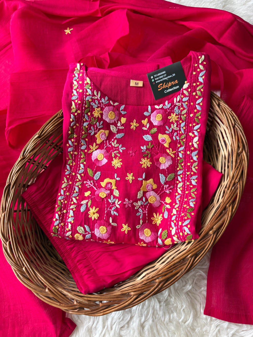 Mul Chanderi Kurti Pant Dupatta Set