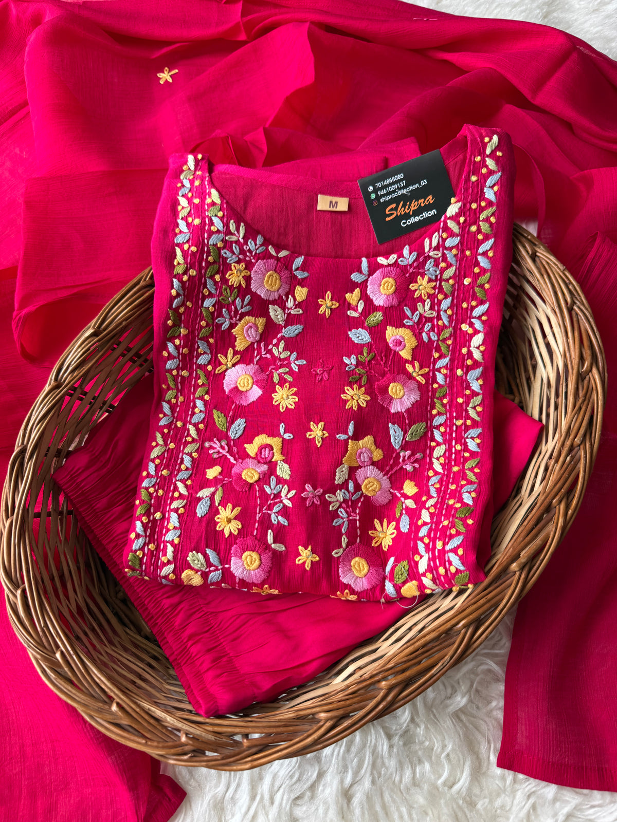 Mul Chanderi Kurti Pant Dupatta Set