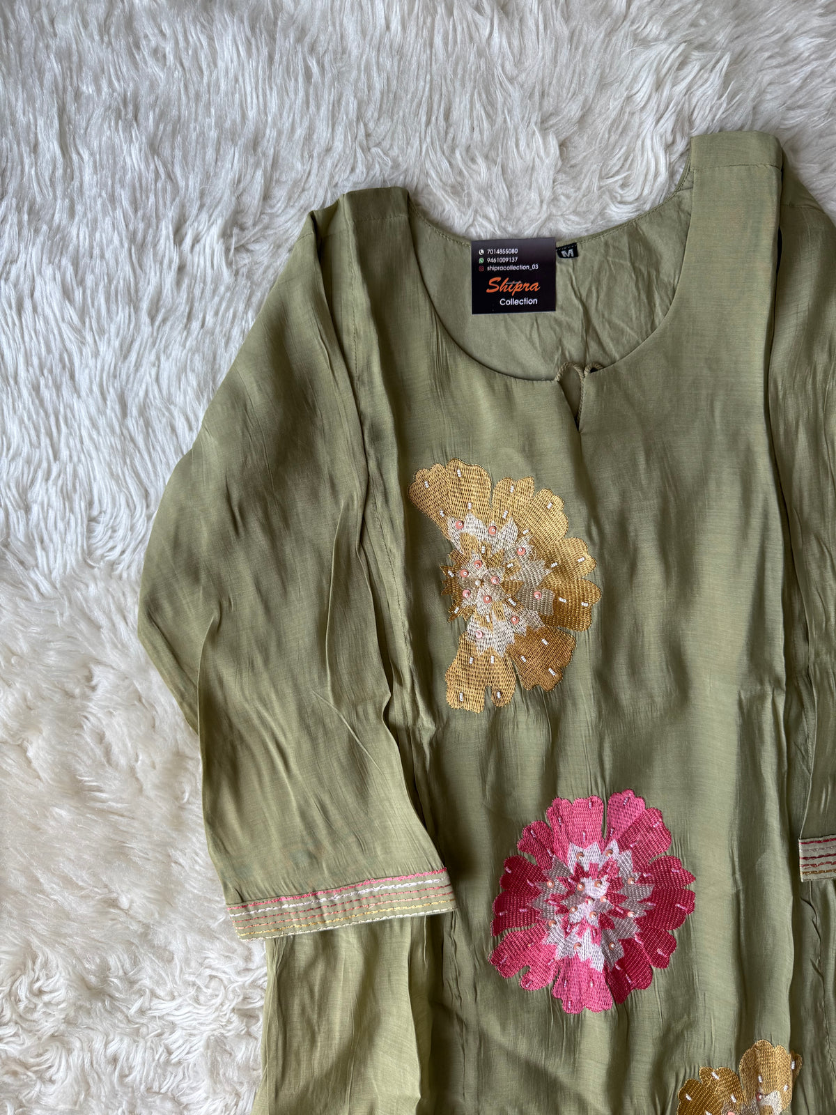 Mul Chanderi Kurti Pant Dupatta Set