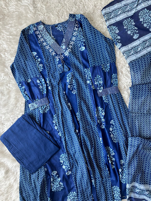 Budget Friendly FLARE Kurti Pant Dupatta Set