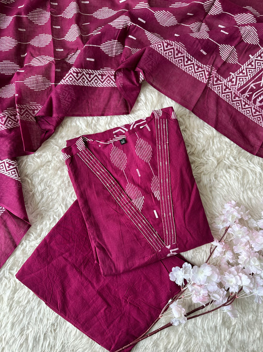 Steal Deal 🚨 Budget Friendly FLARE Kurti Pant Dupatta Set