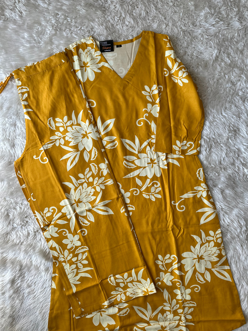 Makhan Fabric feel💕 Kurti Plazo Set