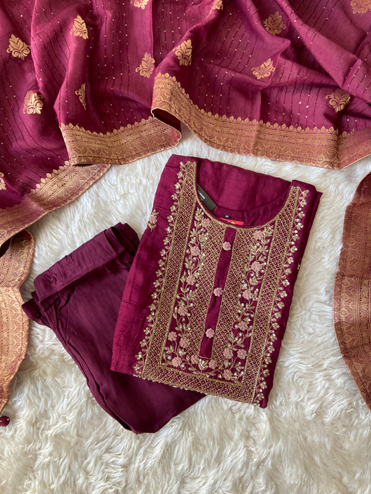 Steal Deal 🚨 Pure Silk Kurti Pant Dupatta Set