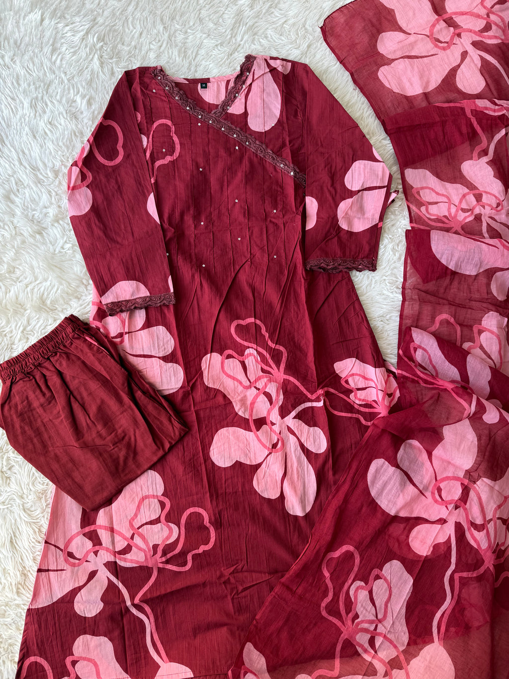 “Best Seller” Budget Friendly Kurti Pant Dupatta Set