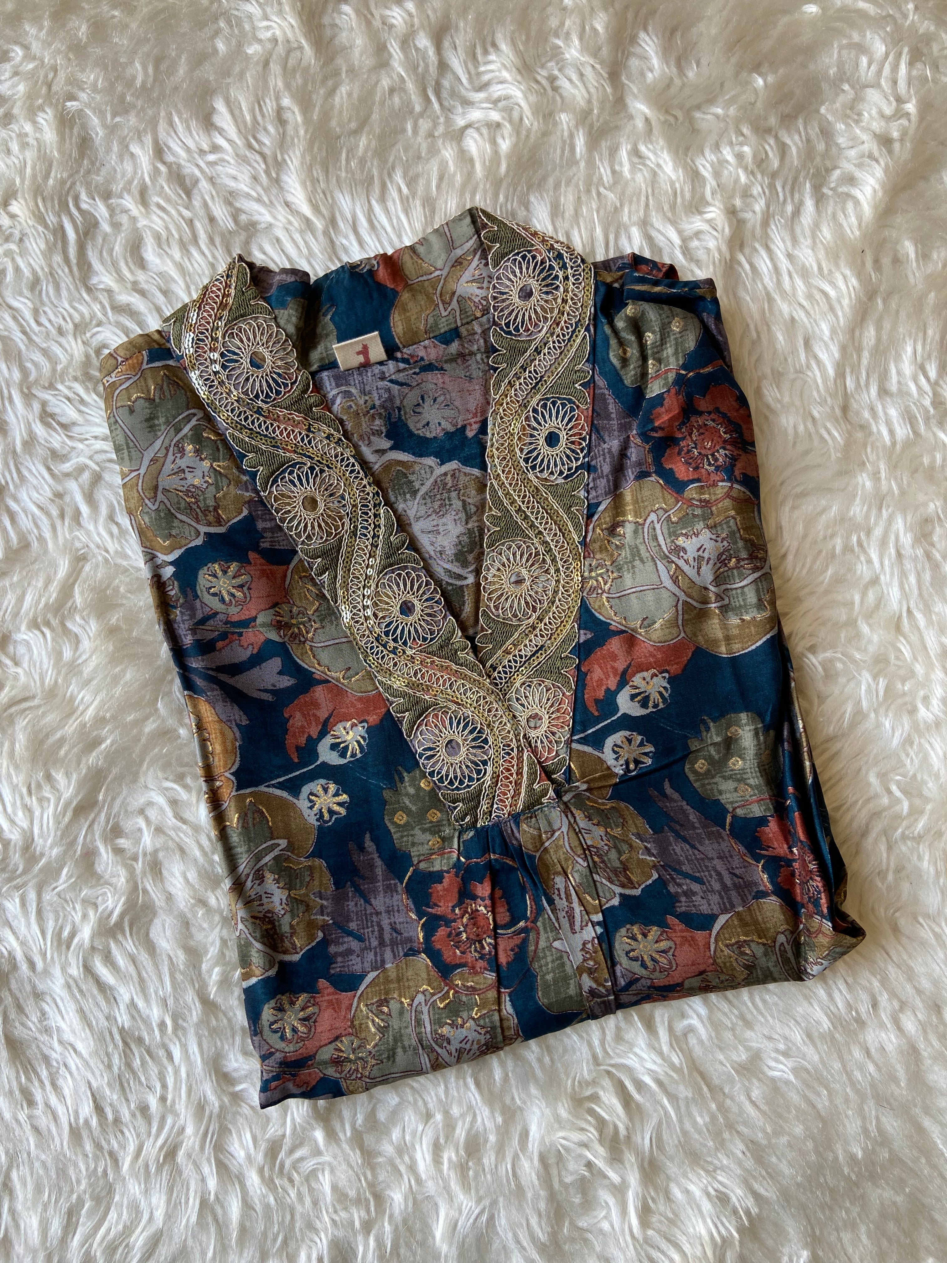 Muslin Silk Kurti Pant Dupatta Set