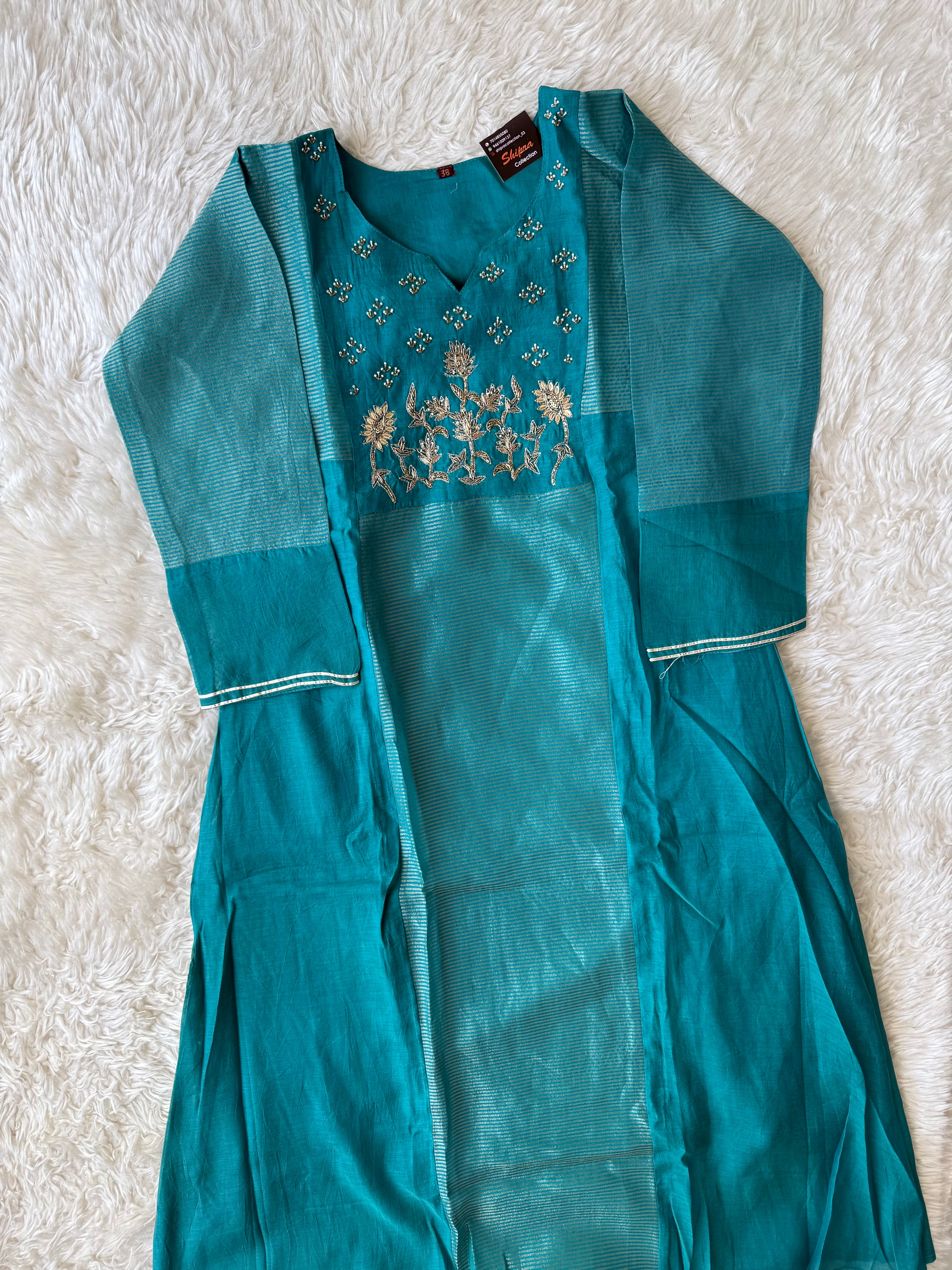 Mul Chanderi Kurti Pant Dupatta Set