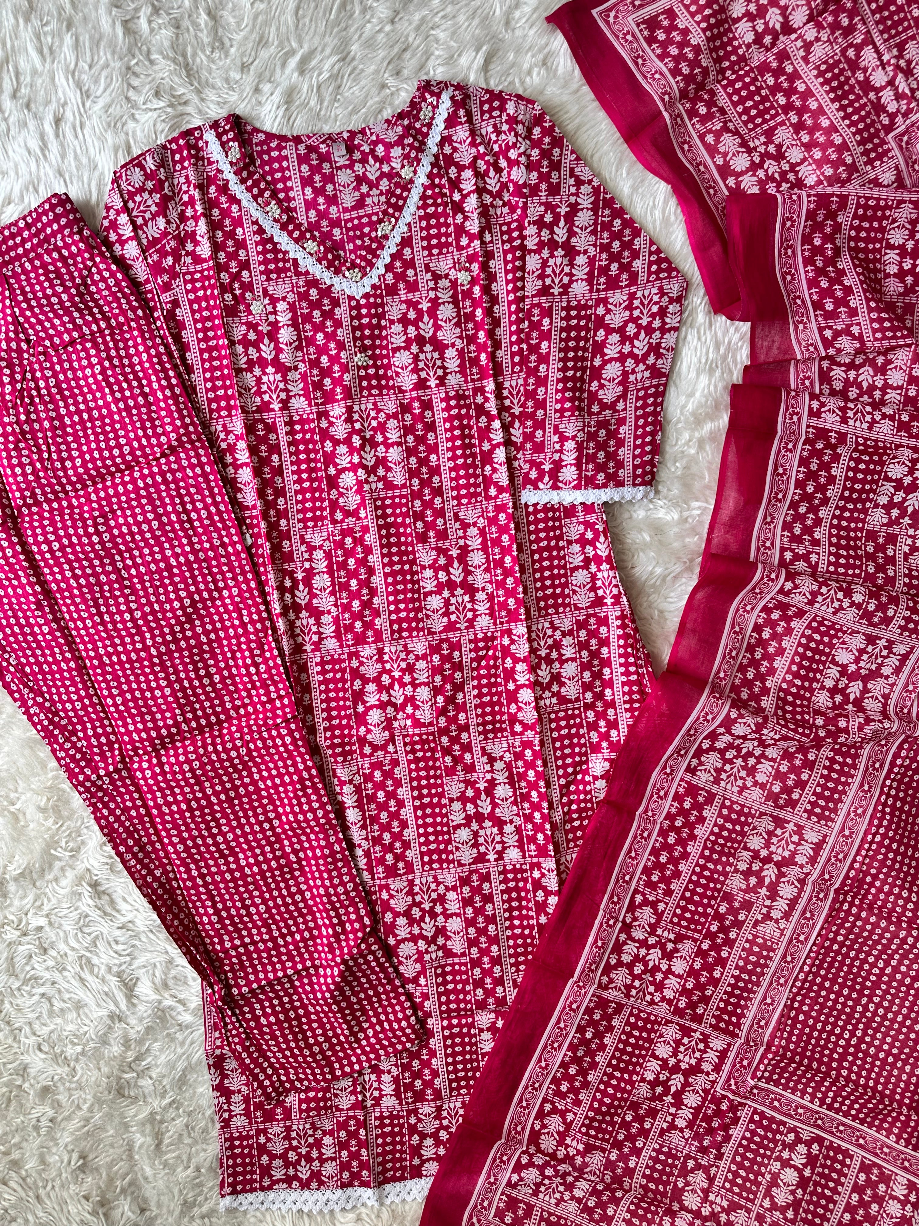 Steal Deal 🛍️ Premium Cotton Rani Pink 💞 Set