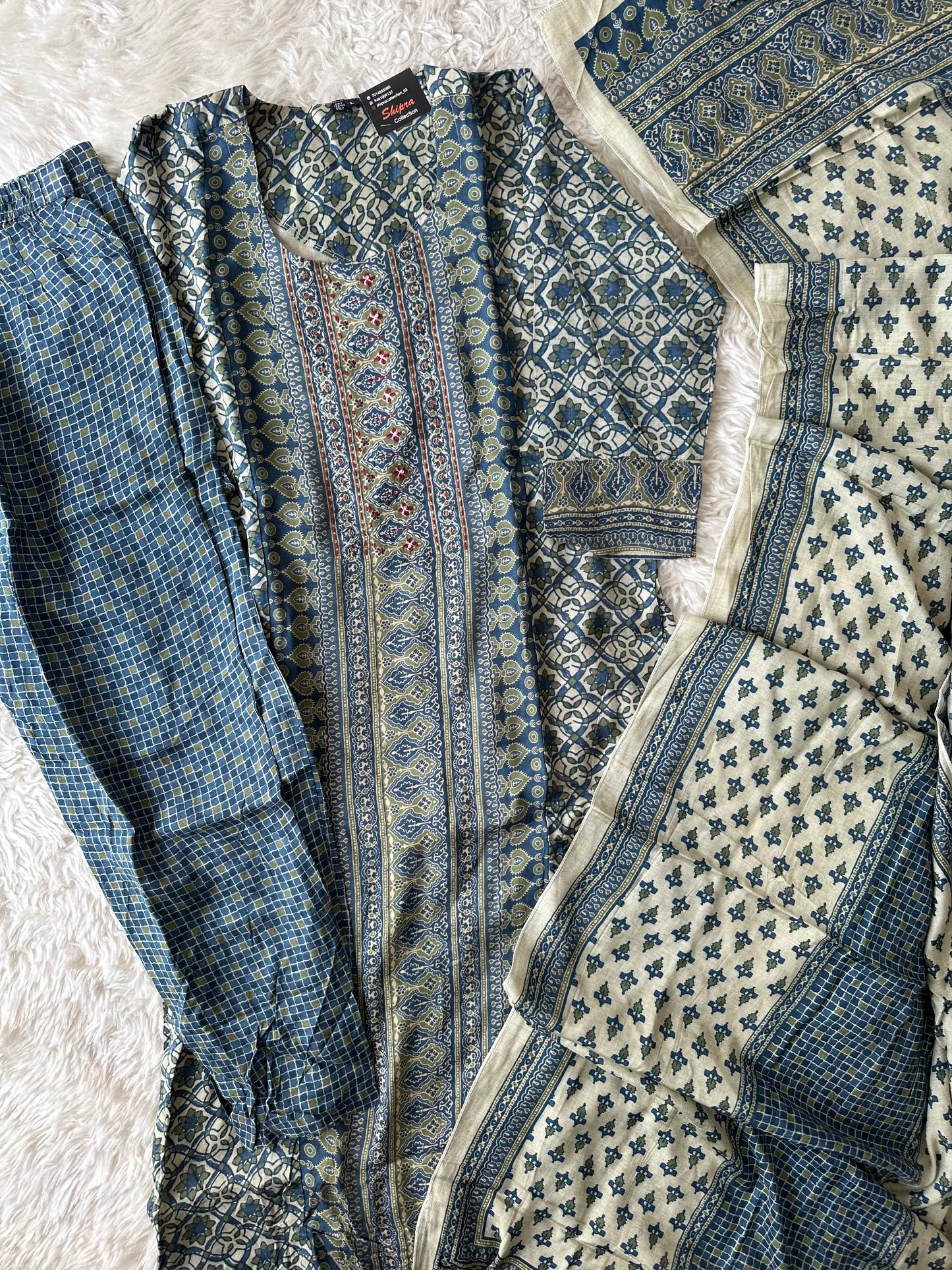 Crepe Silk Kurti Pant Dupatta Set