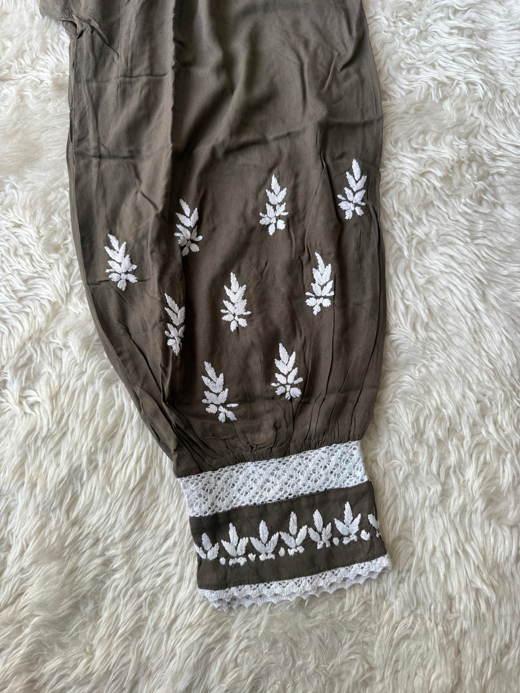 Heavy Rayon Chikankari Kurti Afghani Pant Set