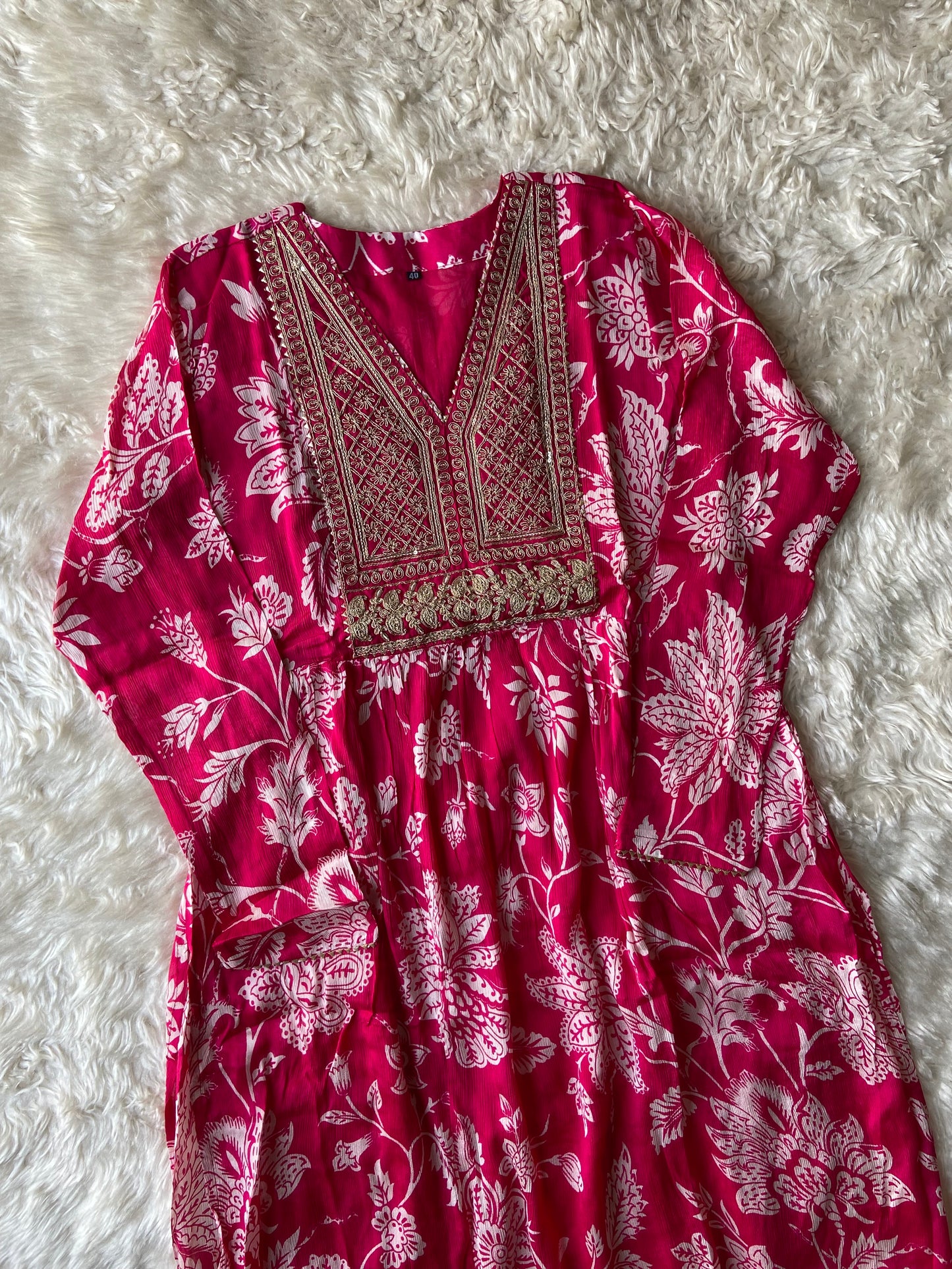 Chinon Kurti Pant Dupatta Set
