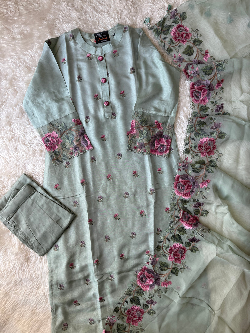 Dola Silk Kurti Pant Dupatta Set