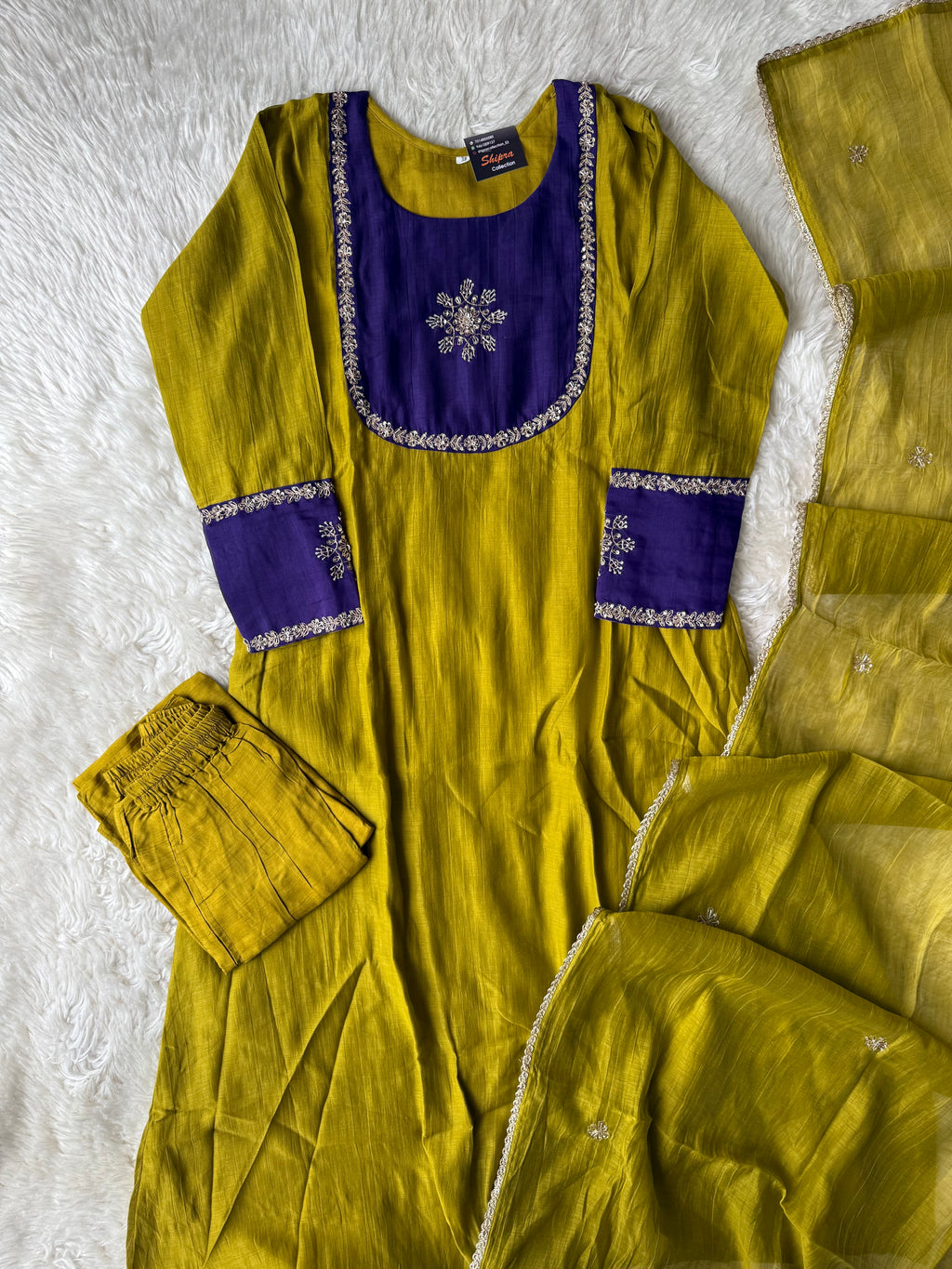 Pure Mul Chanderi Kurti Pant Dupatta Set