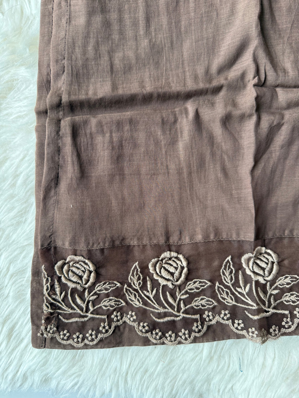 Mul Chanderi Kurti Pant Dupatta Set