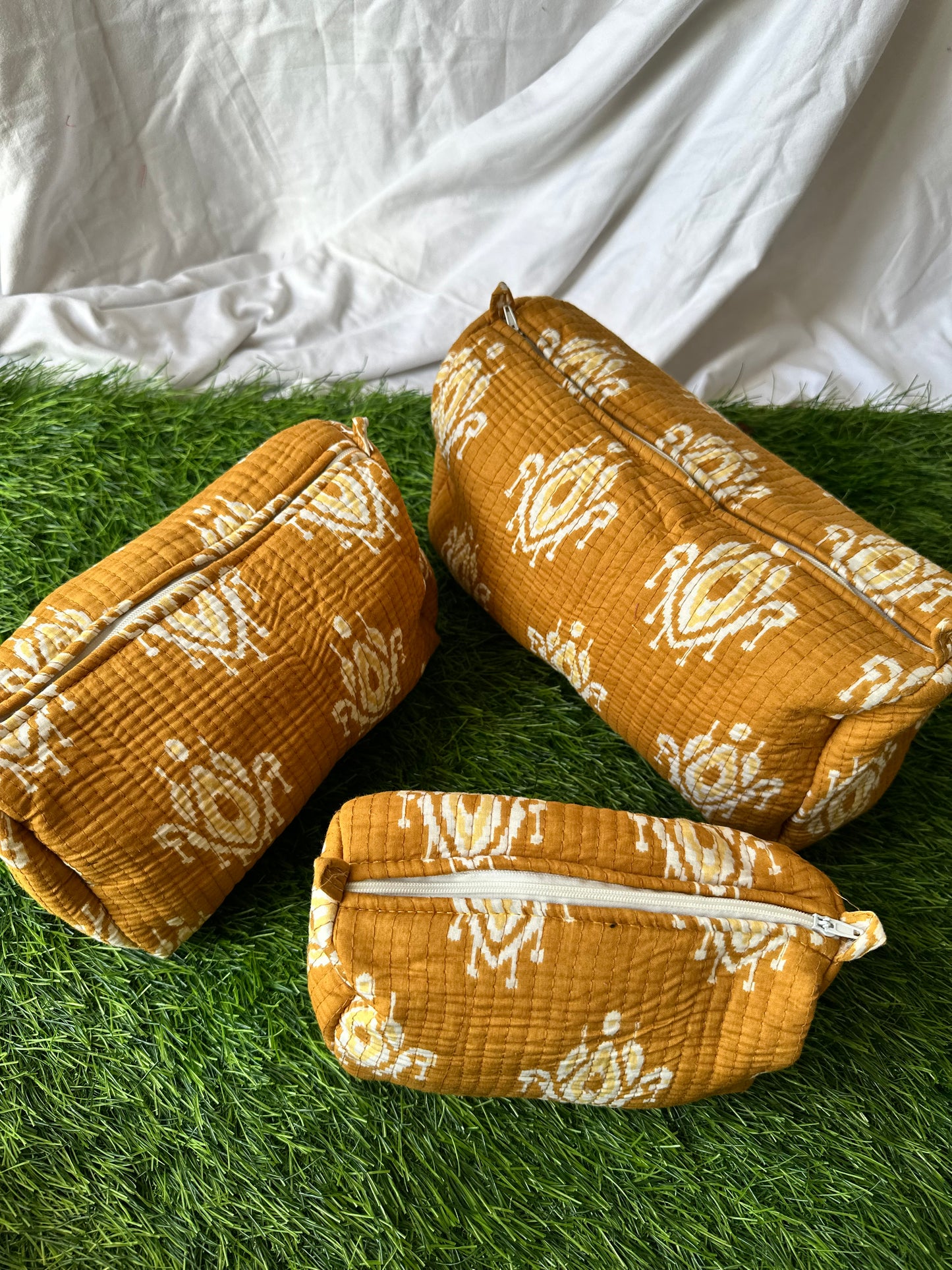 Cute 🤩 Utility Pouch (Set Of 3)