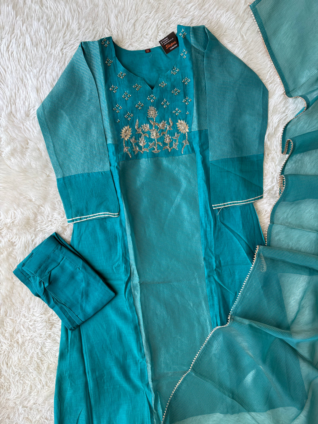 Mul Chanderi Kurti Pant Dupatta Set
