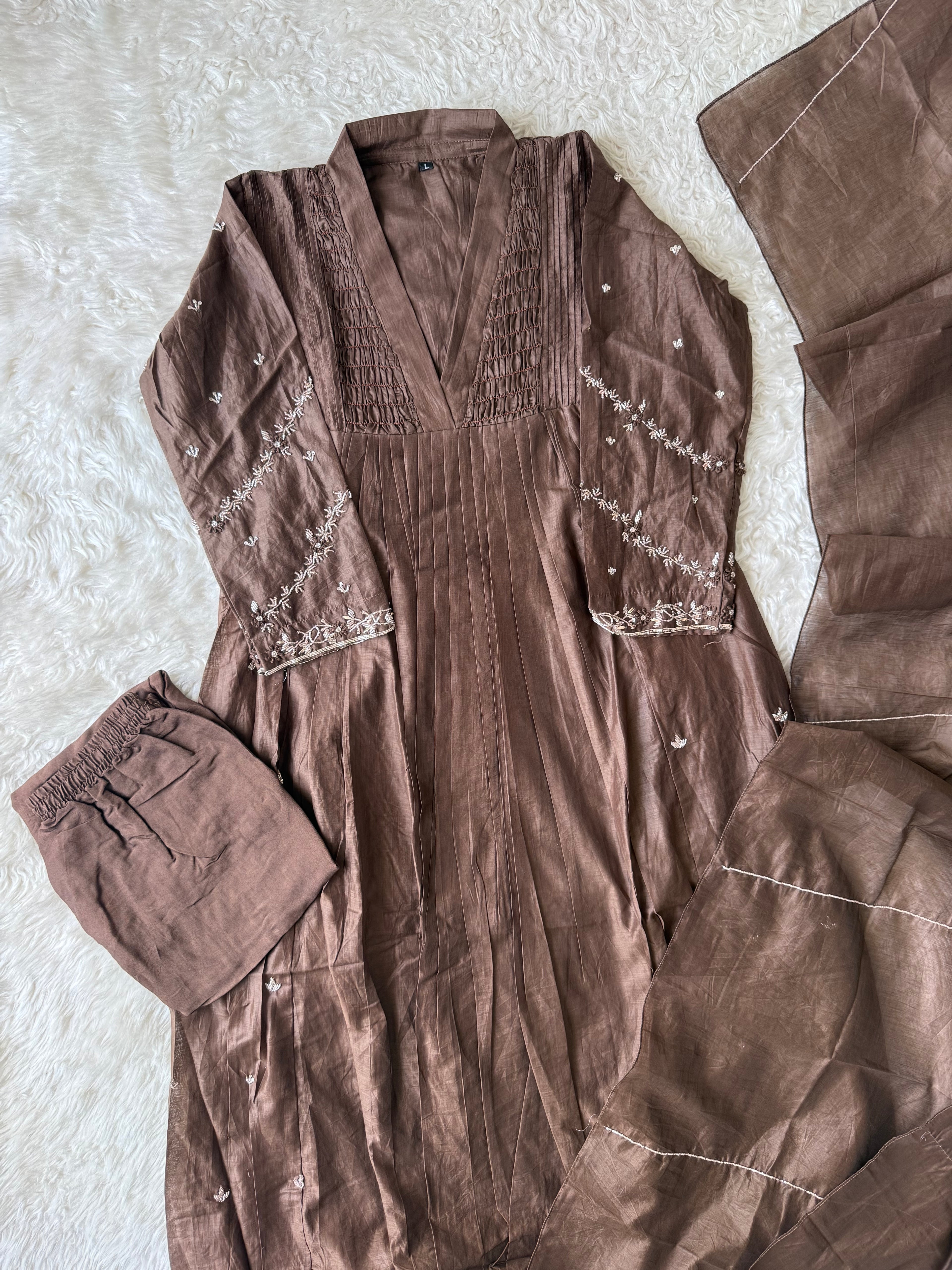 Mul Chanderi Kurti Pant Dupatta Set