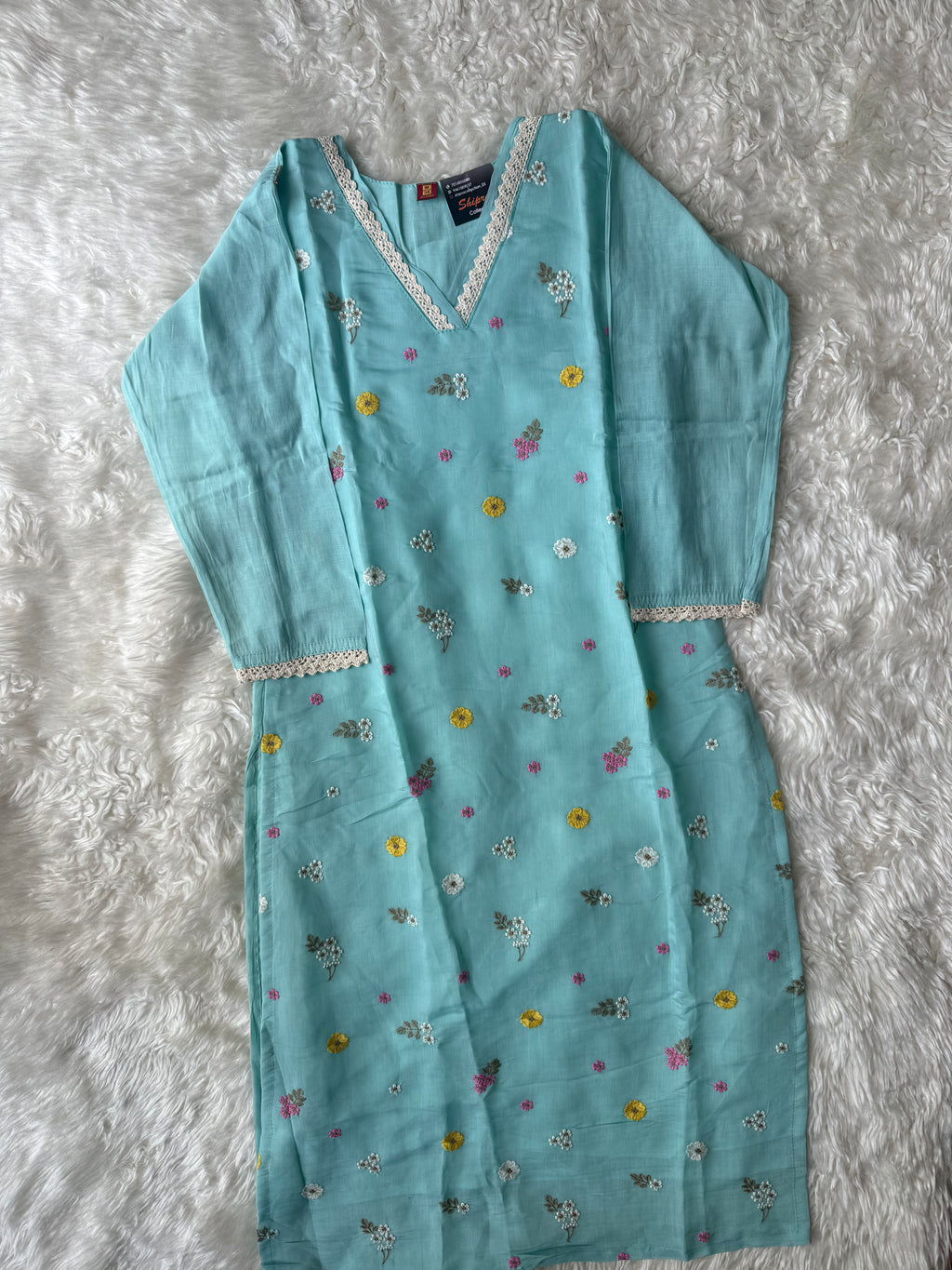 Mul Chanderi Kurti Pant Dupatta Set