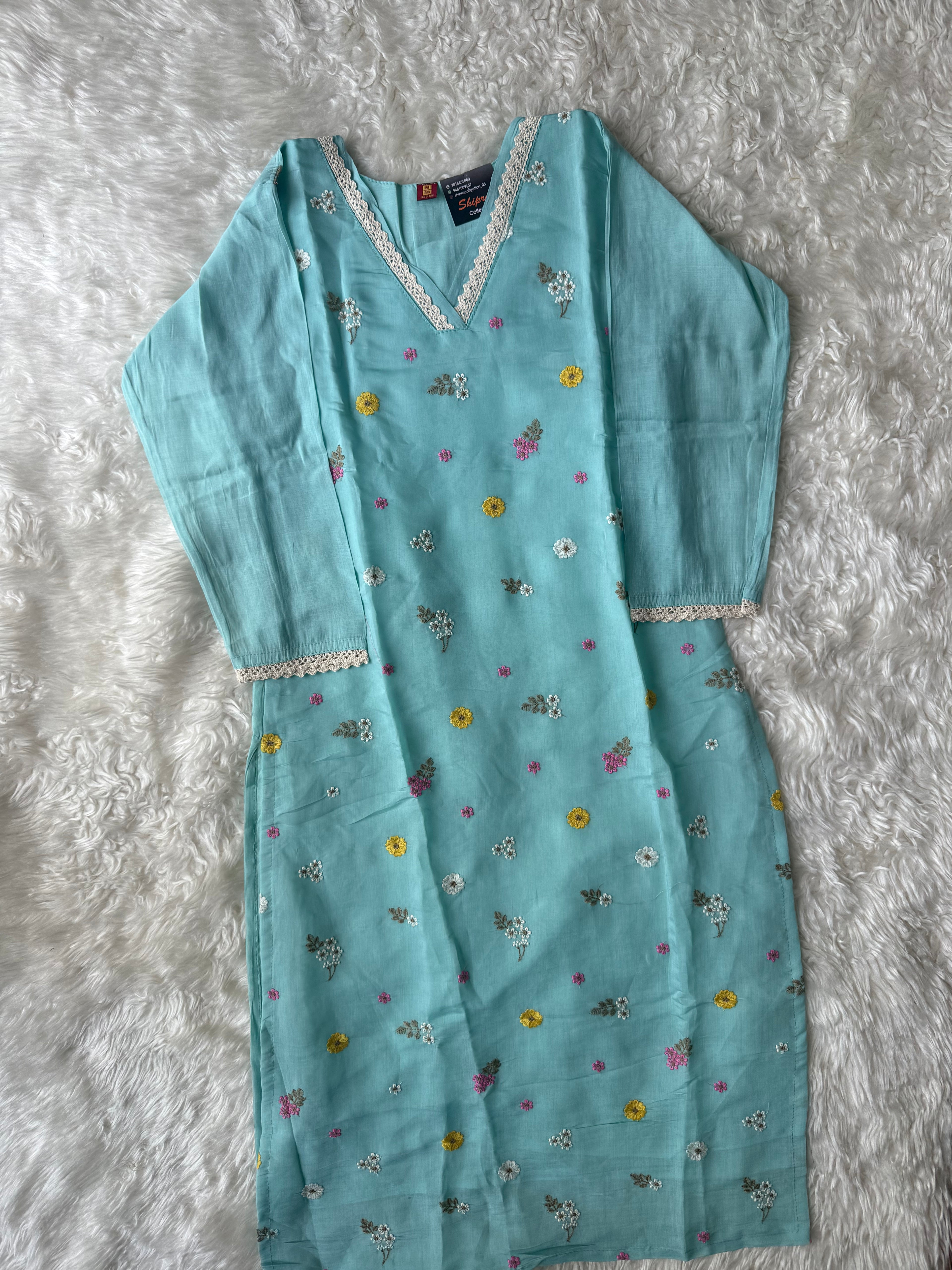 Mul Chanderi Kurti Pant Dupatta Set