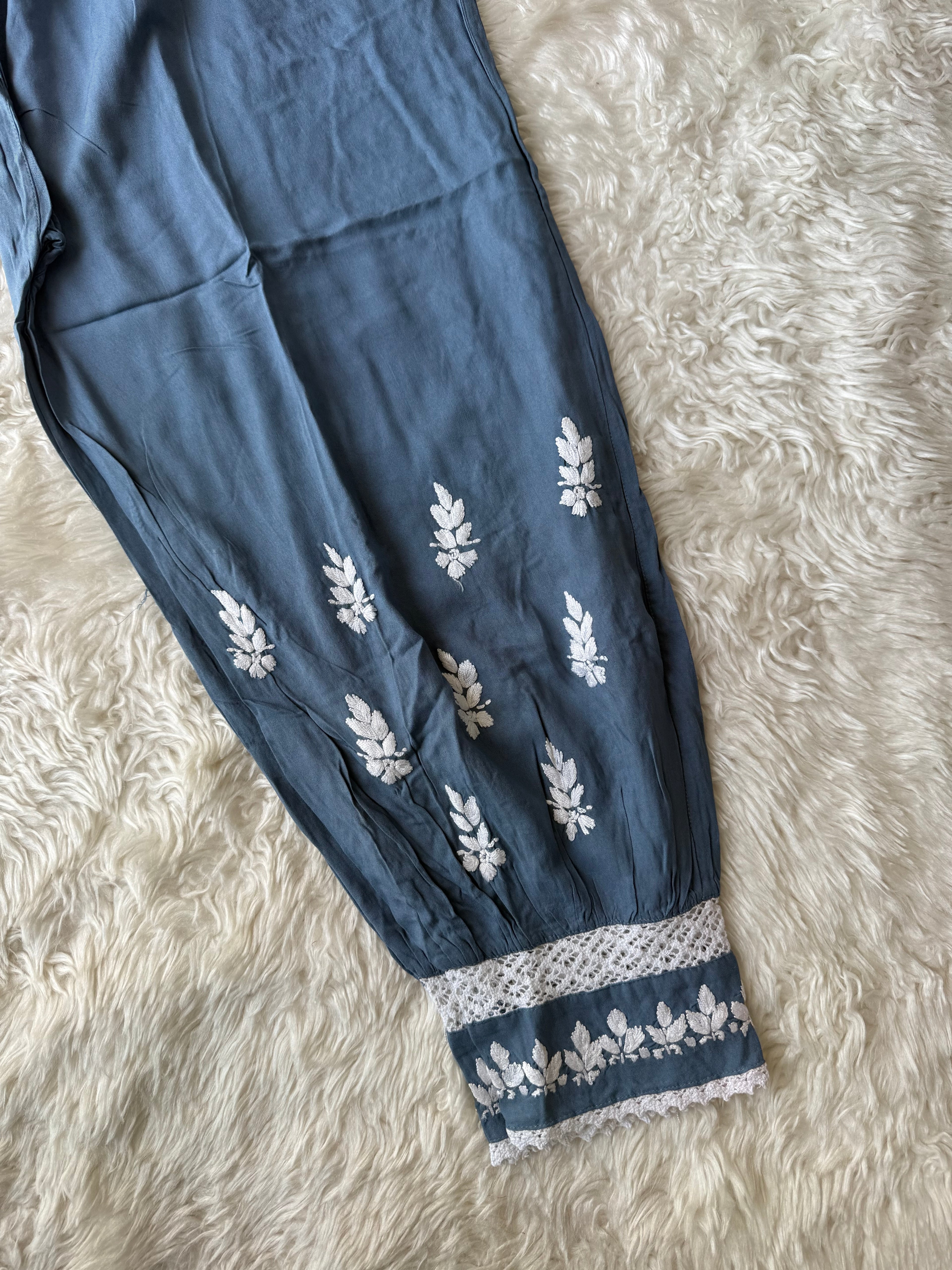 Heavy Rayon Chikankari Kurti Afghani Pant Set