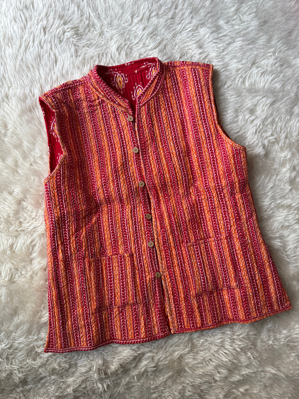 Reversible Quilted Sleevesless Jacket