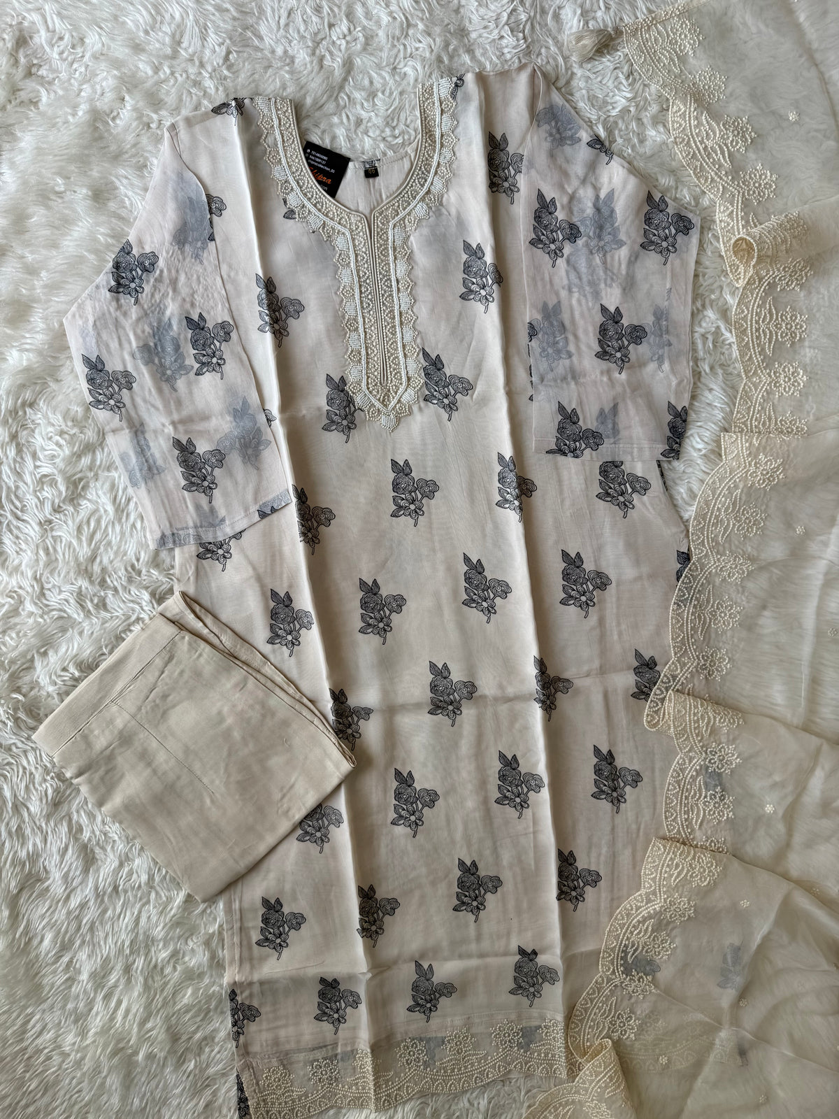 “Plus Size” Crepe Silk Kurti Pant Dupatta Set