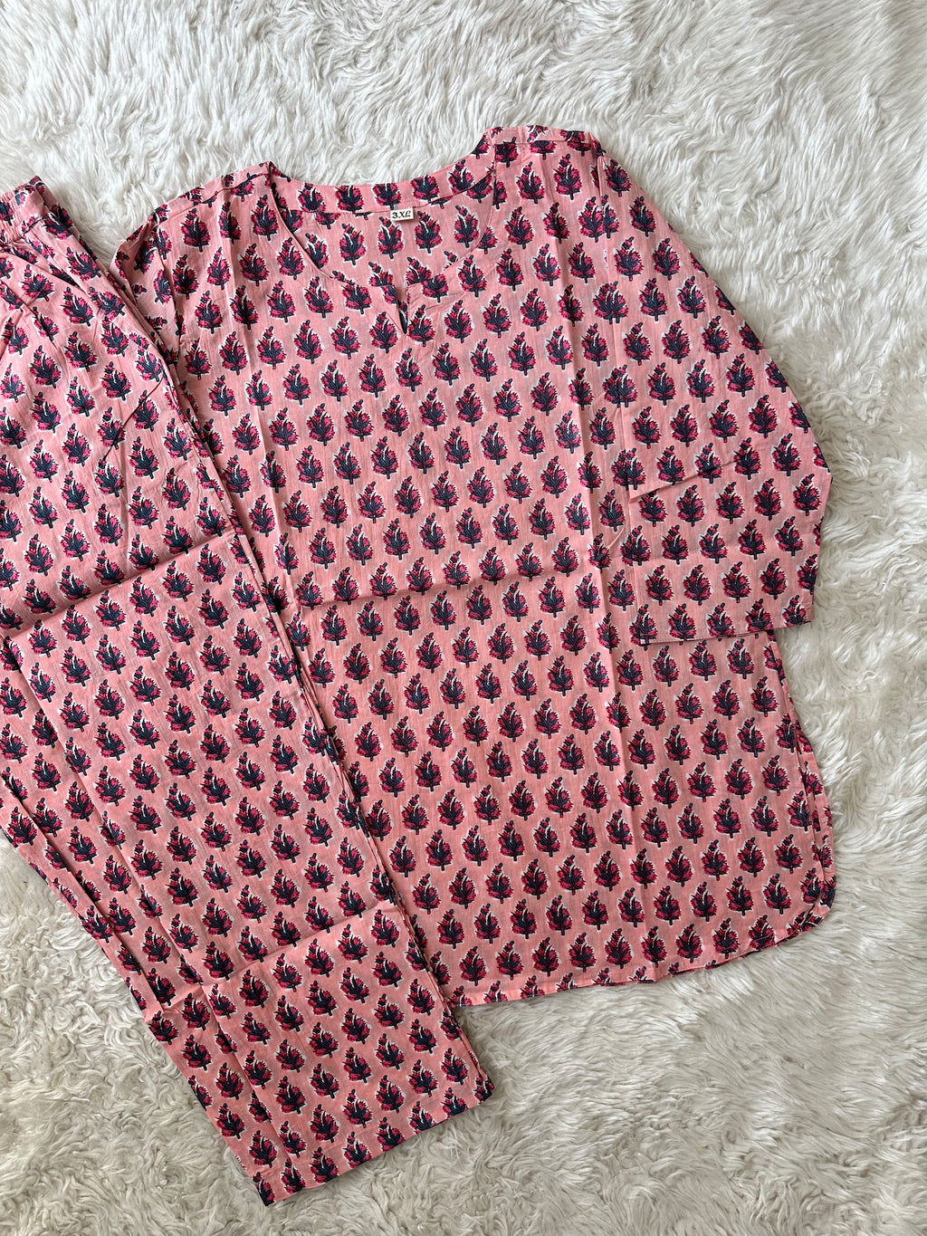 “Plus Size” Lounge Wear