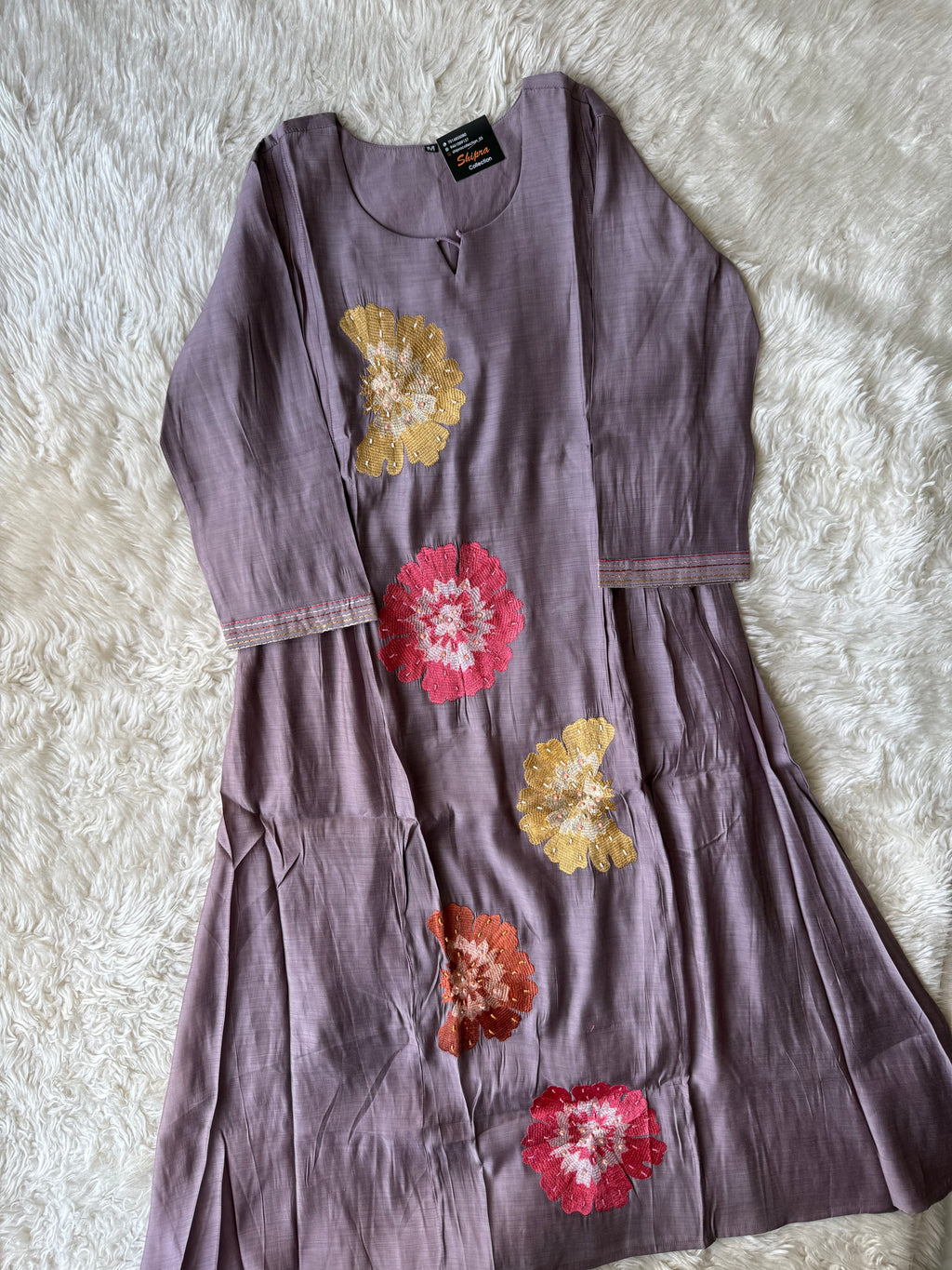 Mul Chanderi Kurti Pant Dupatta Set