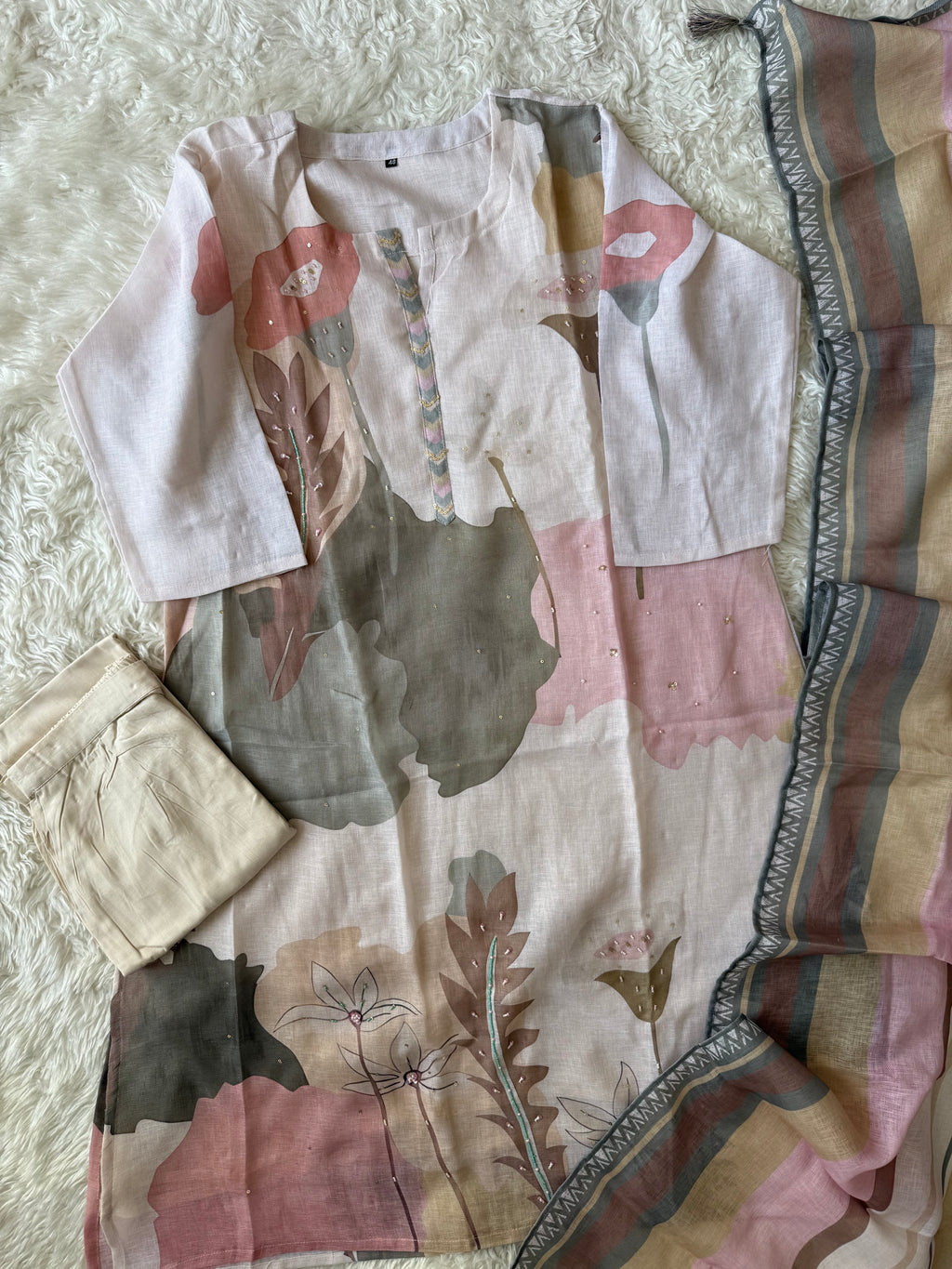 “Plus Size” Linen Kurti Pant Dupatta Set