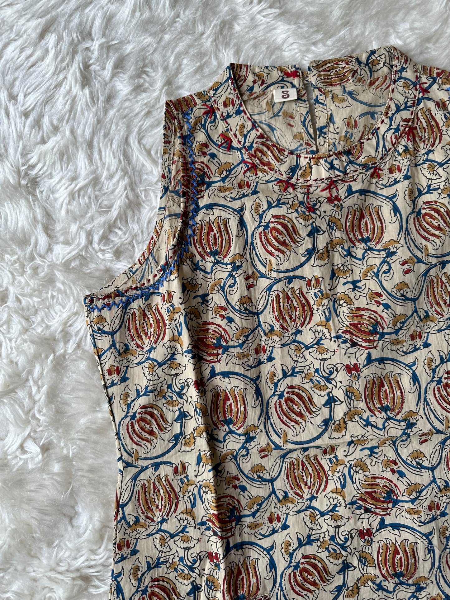 Pure Cotton Sleeveless Kurti Pant Set