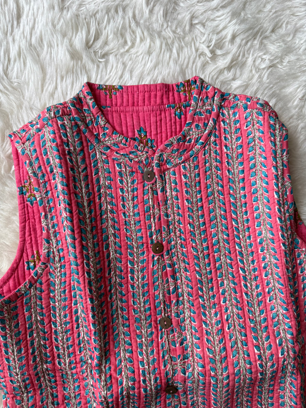 Reversible Quilted Sleevesless Jacket
