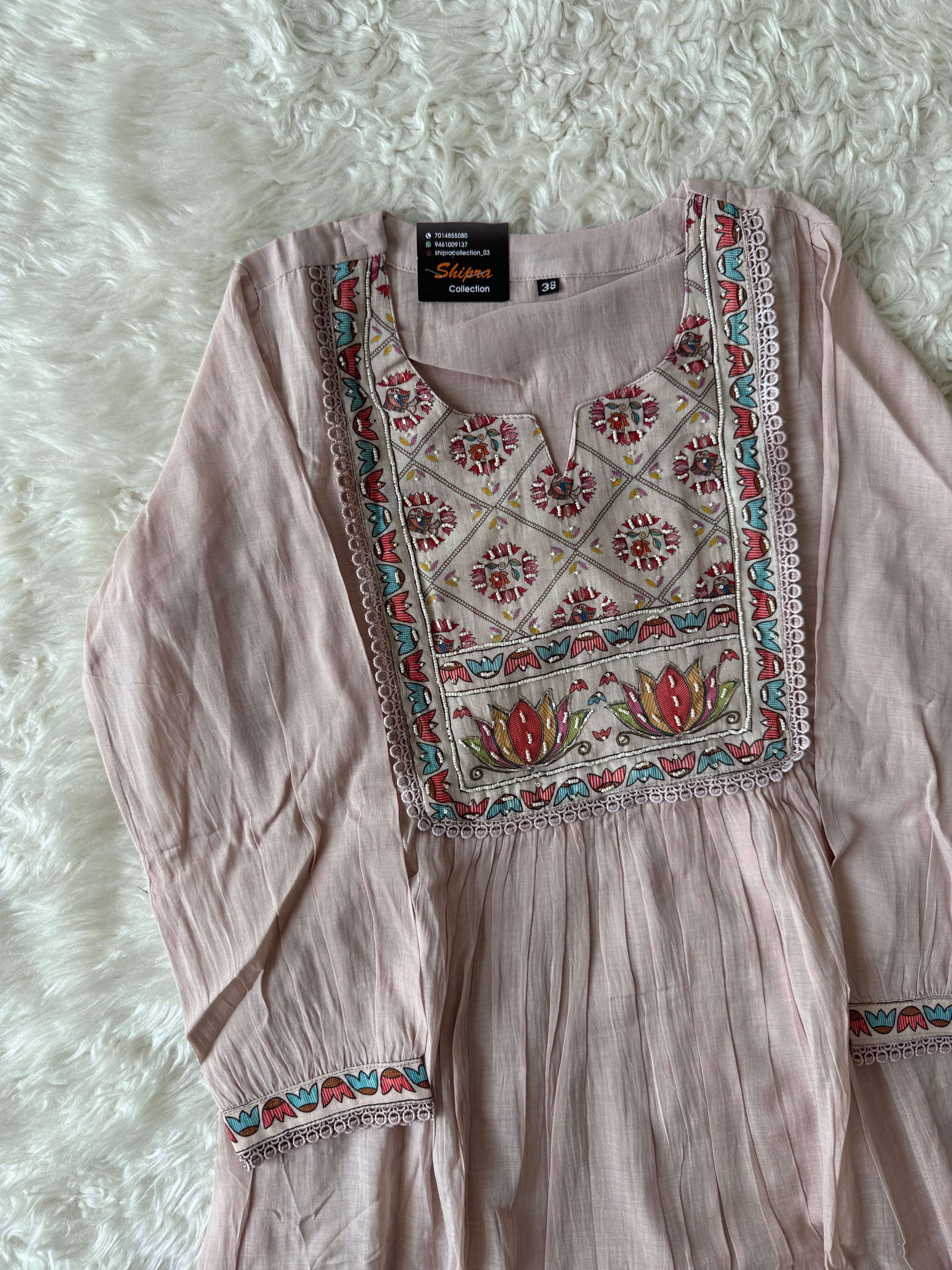 Mul Chanderi Kurti Pant Dupatta Set