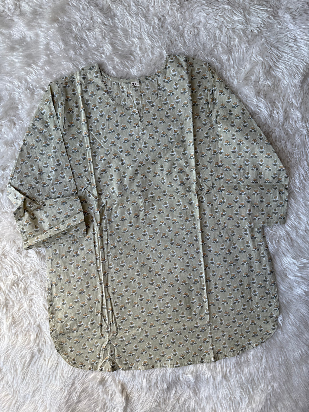 “Plus Size” Lounge Wear