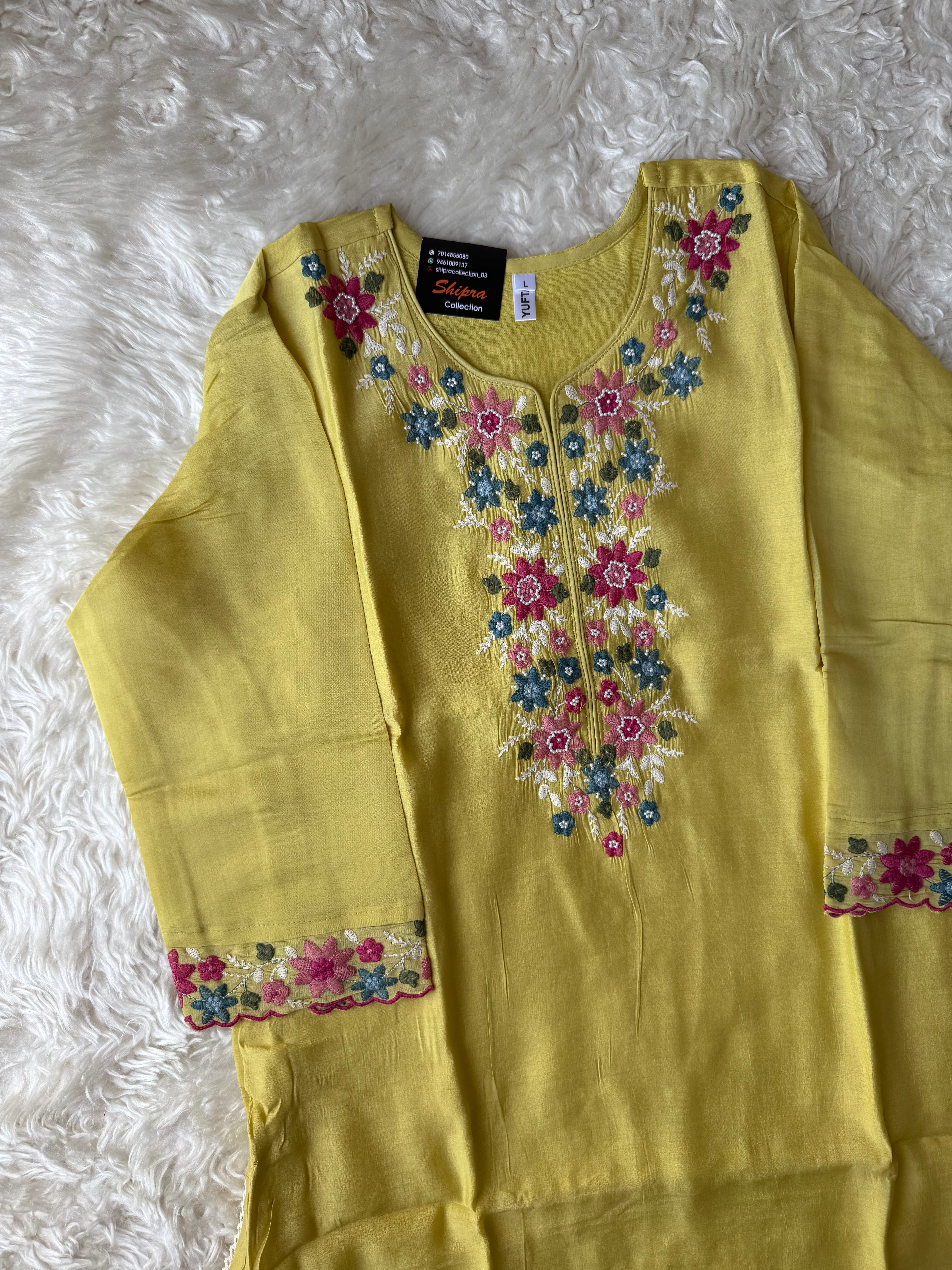 Mul Chanderi Kurti Pant Dupatta Set