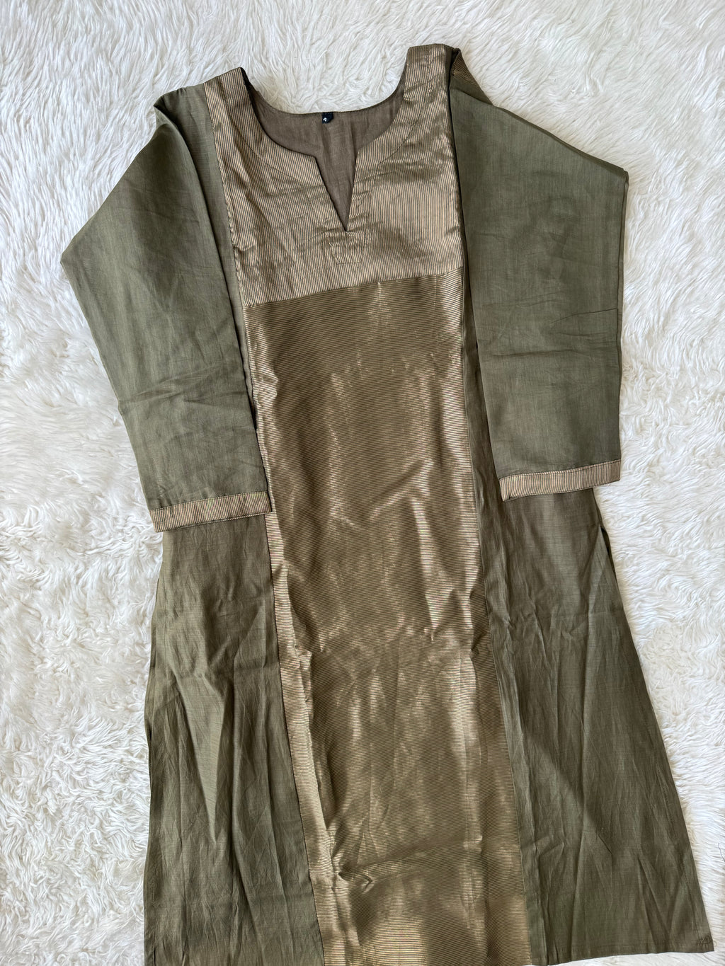Mul Chanderi Kurti Pant Dupatta Set