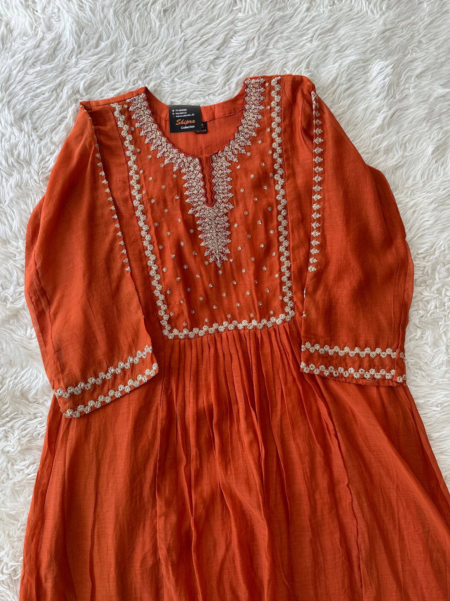Mul Chanderi Kurti Pant Dupatta Set