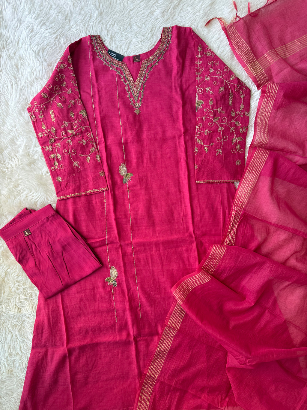 Mul Chanderi Kurti Pant Dupatta Set