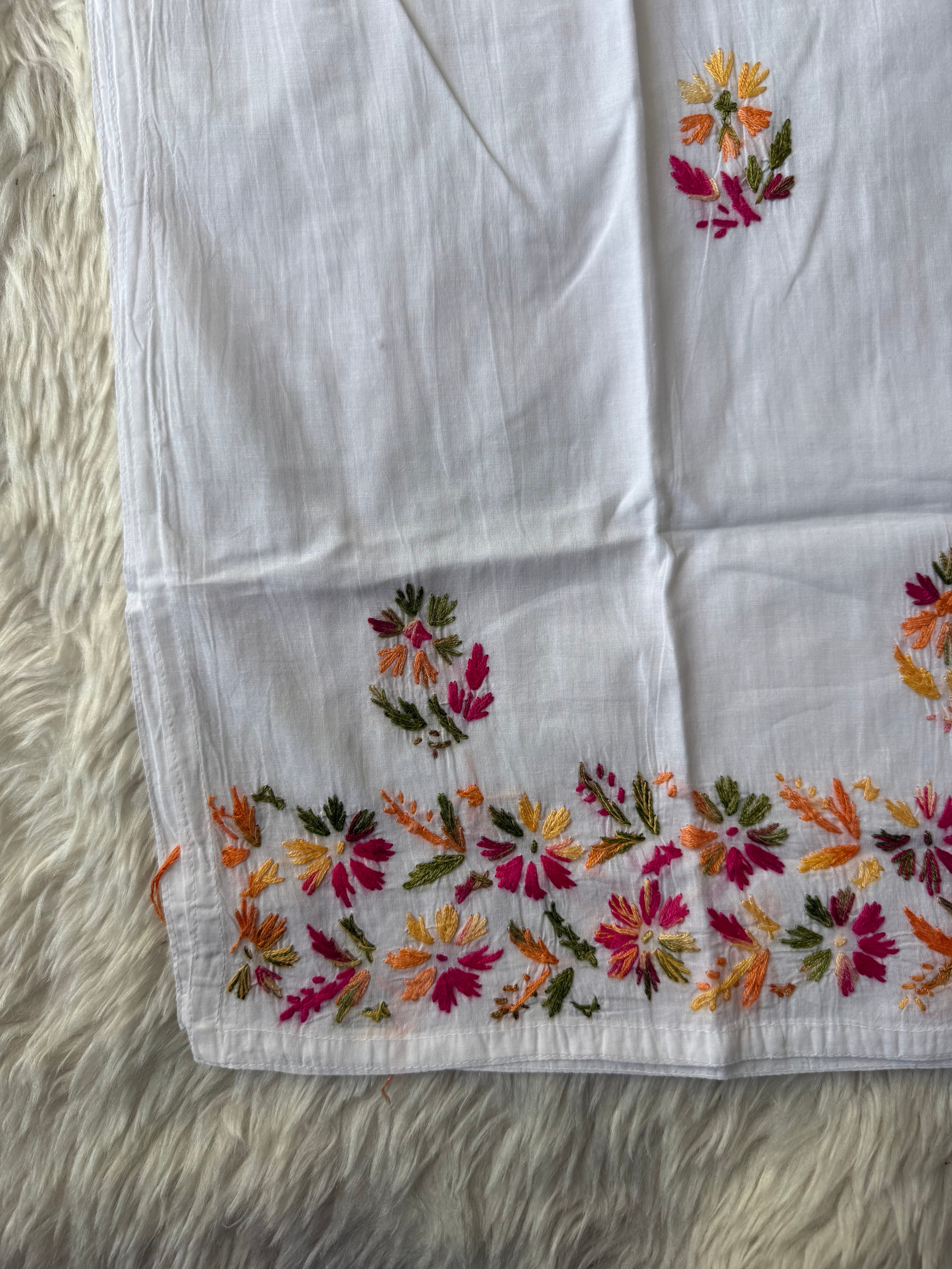 Mul Cotton Chikankari kurti