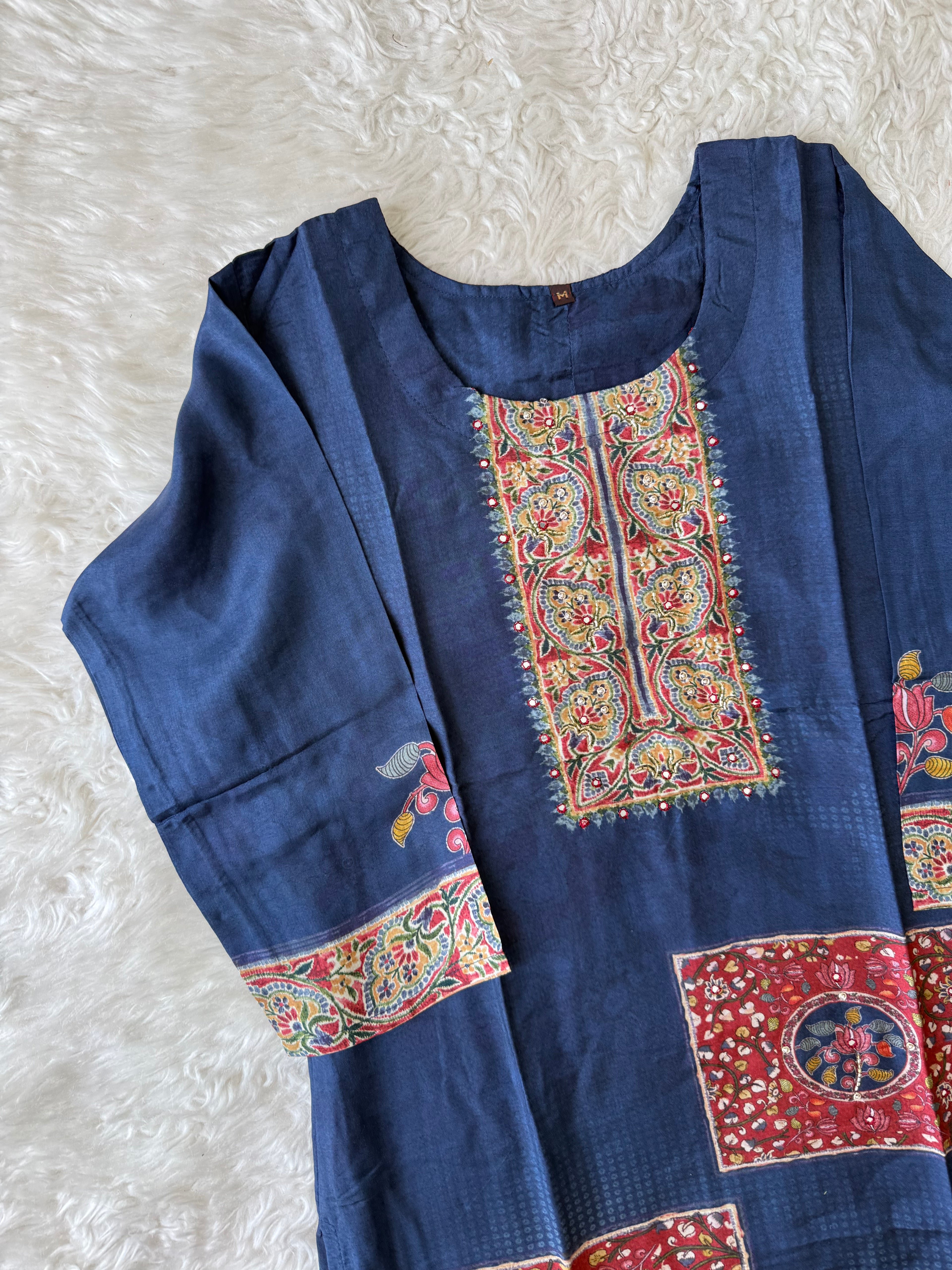 Premium Muslin Silk Kurti Pant Dupatta Set